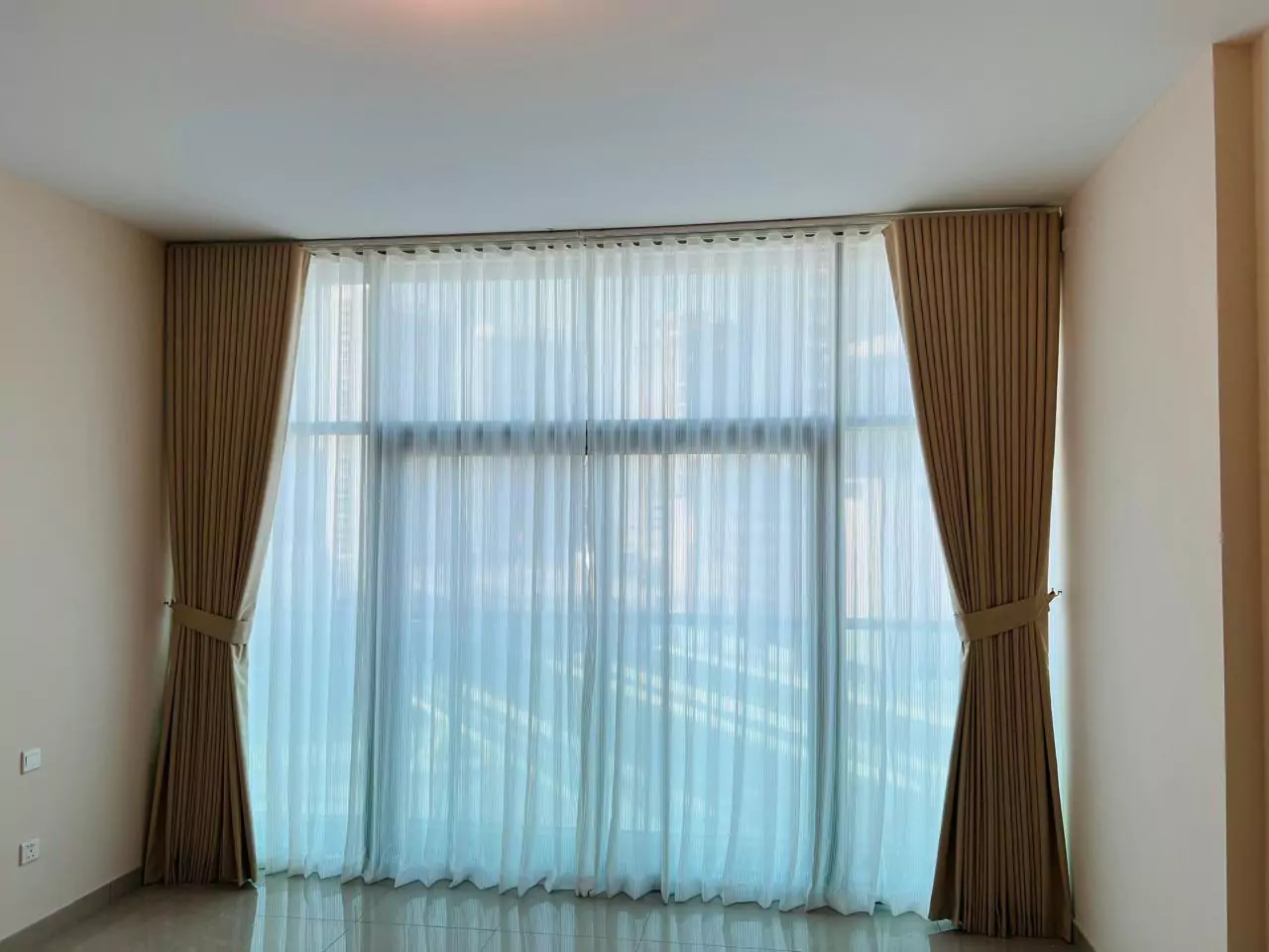 f15c971b-9c7f-4a59-b49b-12d03e9a5834