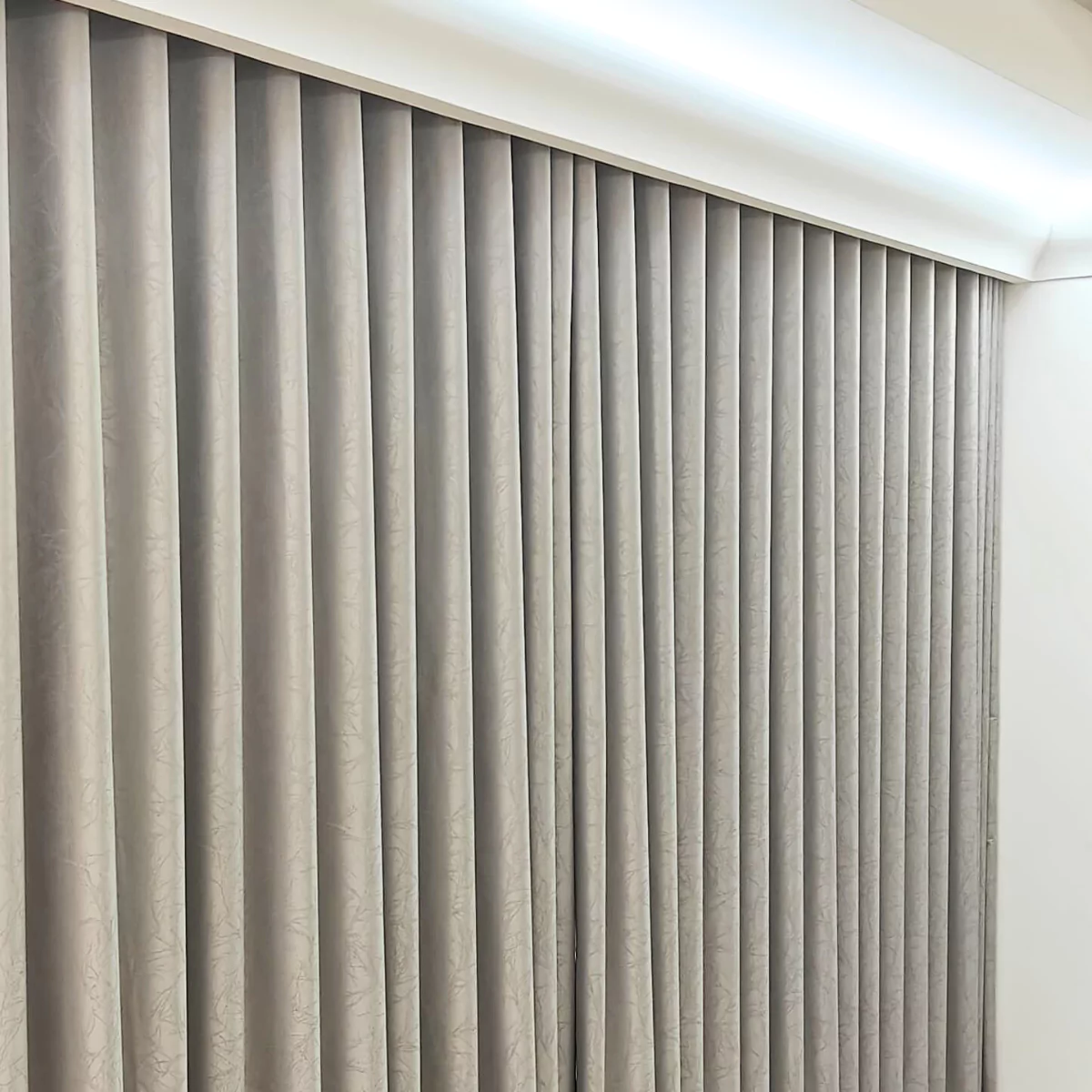 Wavy Blackout Curtains (Manual) | Instylea | UAE Curtains