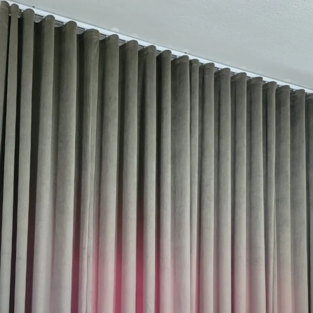 Wavy Curtains | Instylea | UAE Curtains