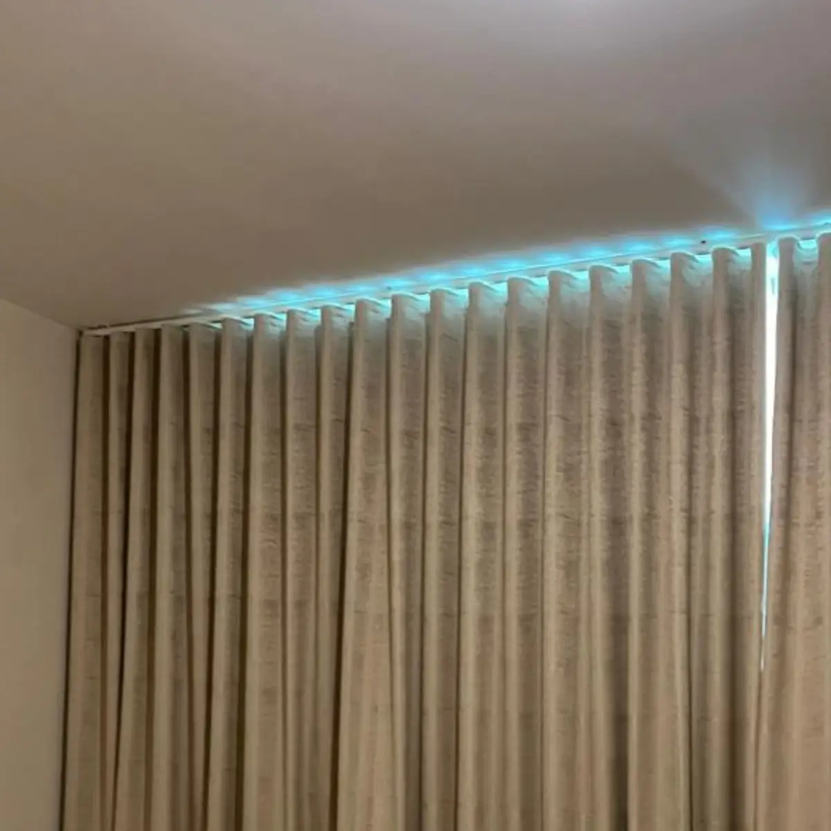Wavy Curtains | Instylea | UAE Curtains