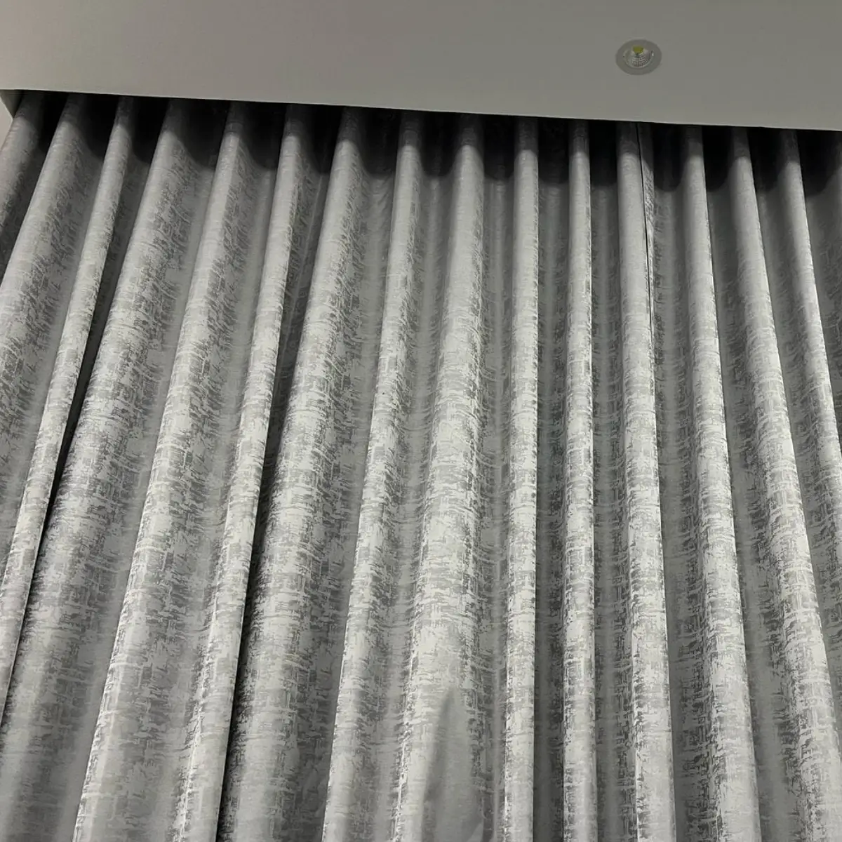 Wavy Curtains | Instylea | UAE Curtains