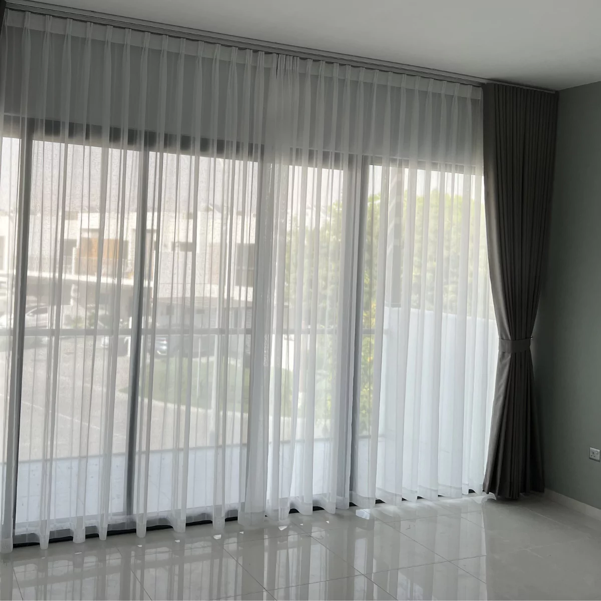 Wavy Layered Curtains (Manual) | Instylea | UAE Curtains