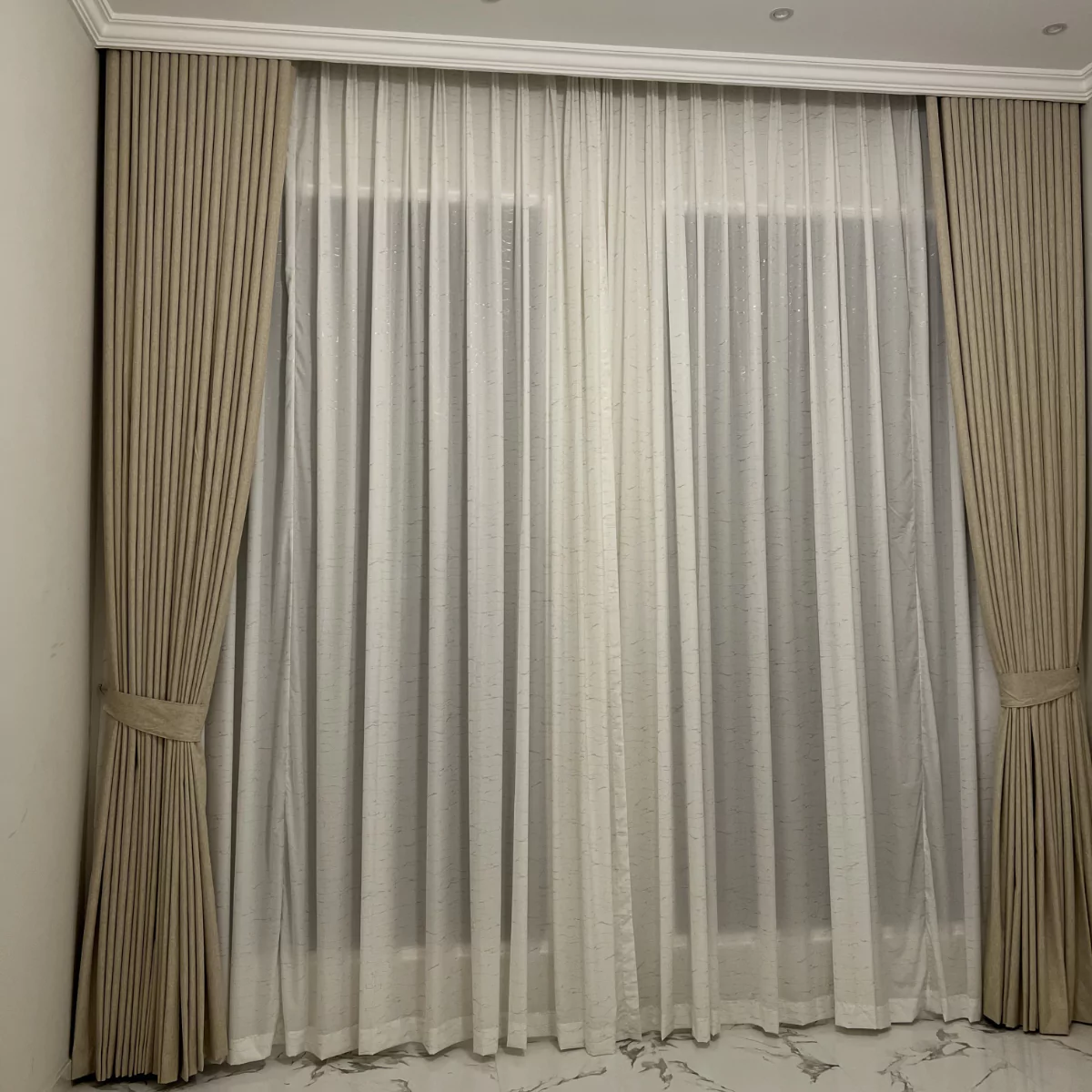 Wavy Layered Curtains (Manual) | Instylea | UAE Curtains