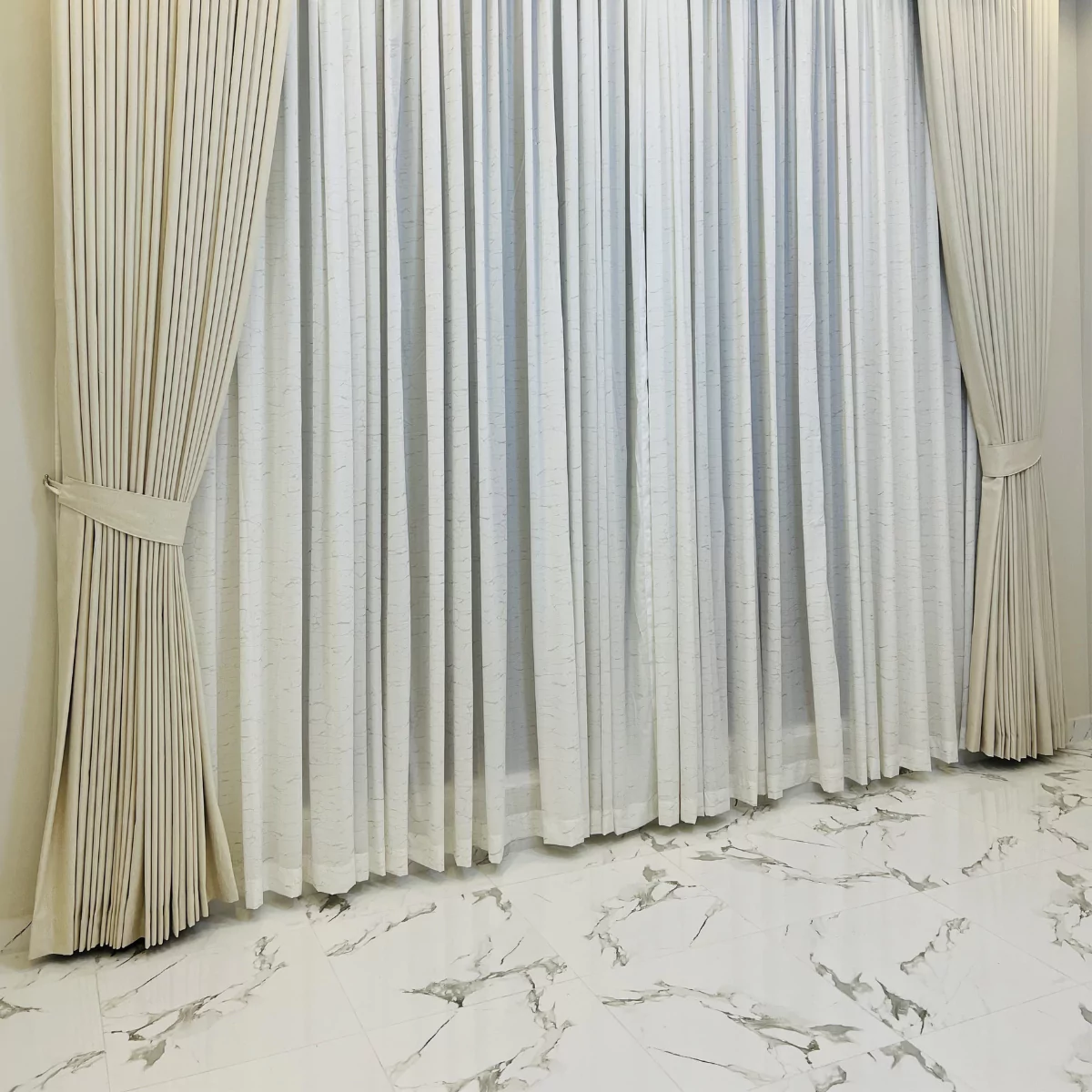 Wavy Layered Curtains (Manual) | Instylea | UAE Curtains