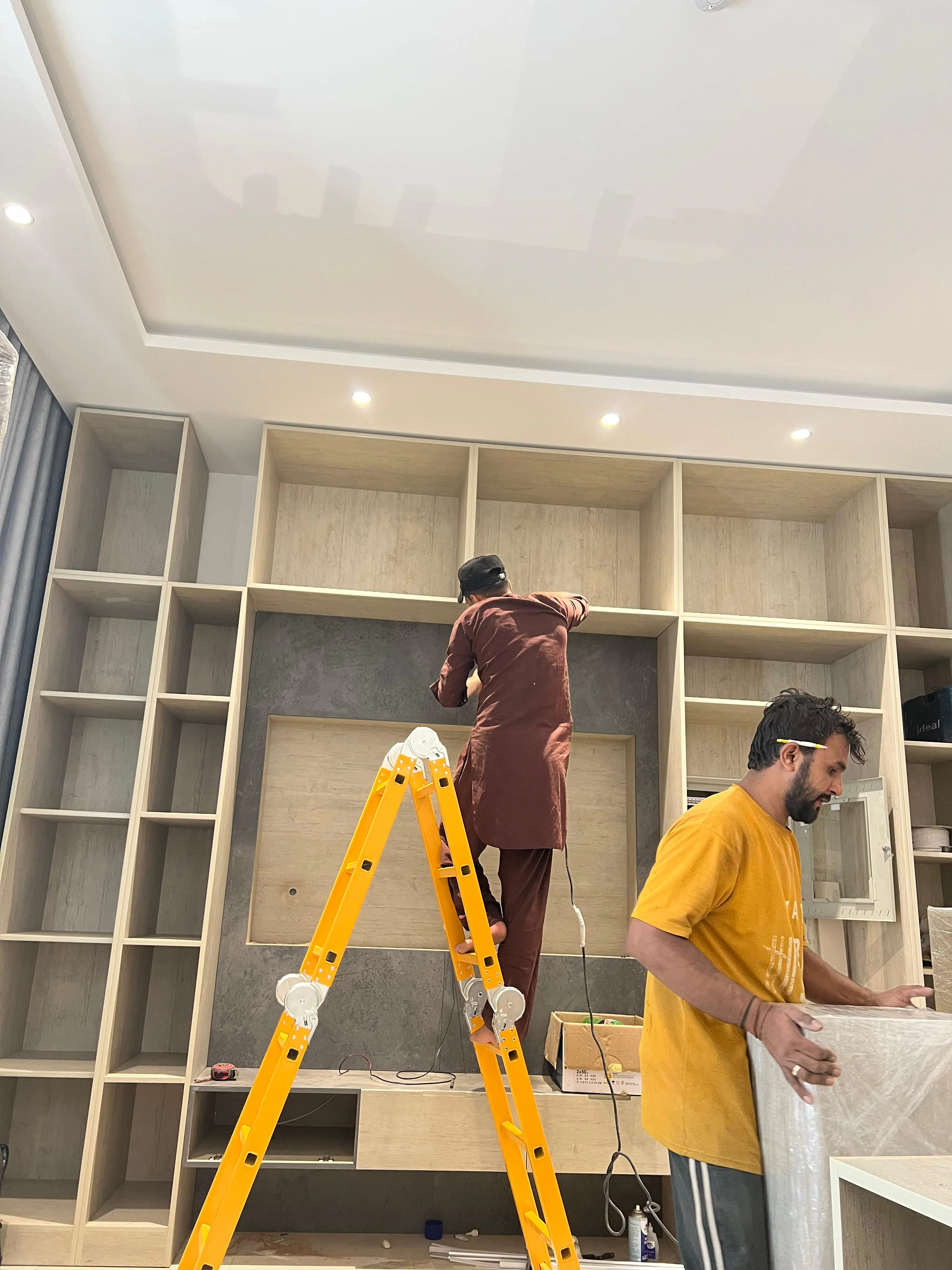 001029 (5) 001029 (5)