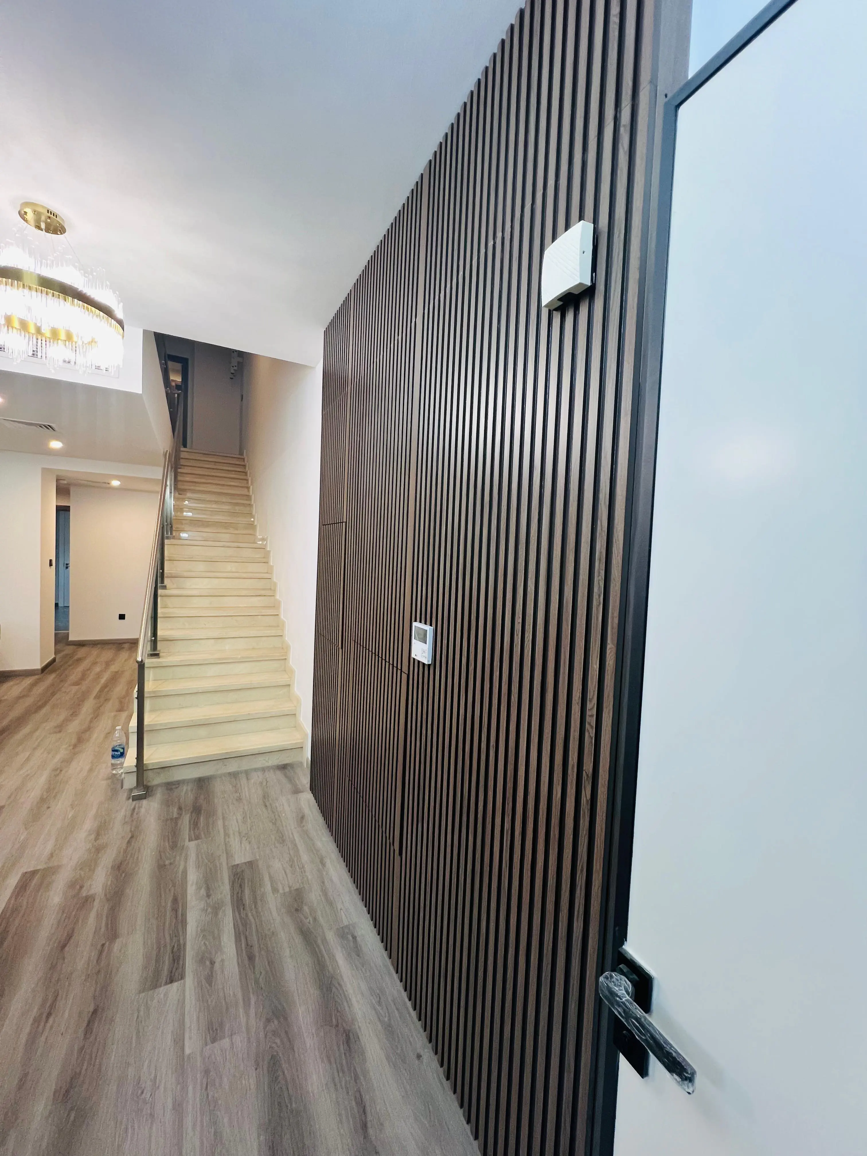 001042 comp (1) 001042 comp (1)