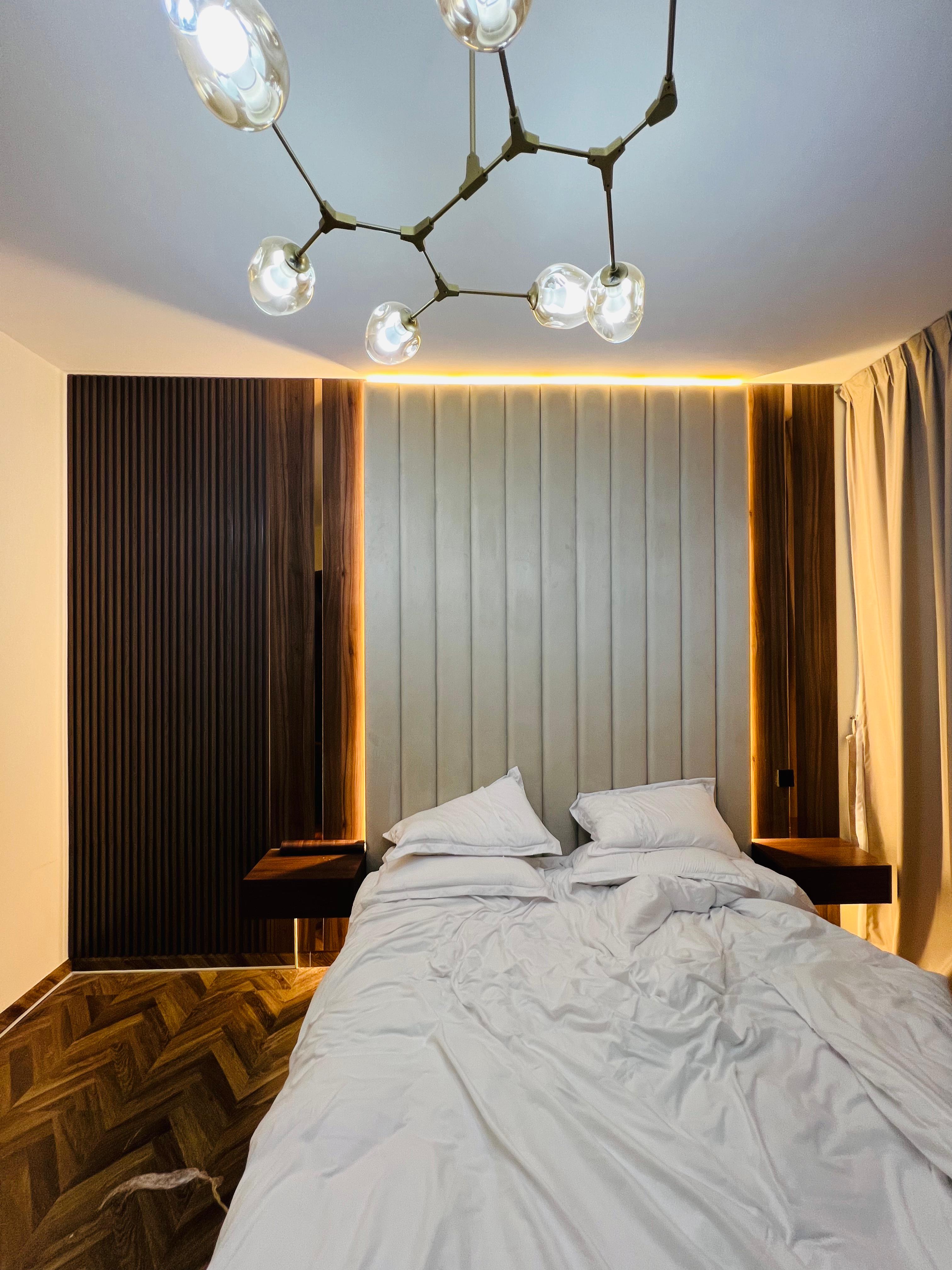 001043 2 (2) 001043 2 (2)