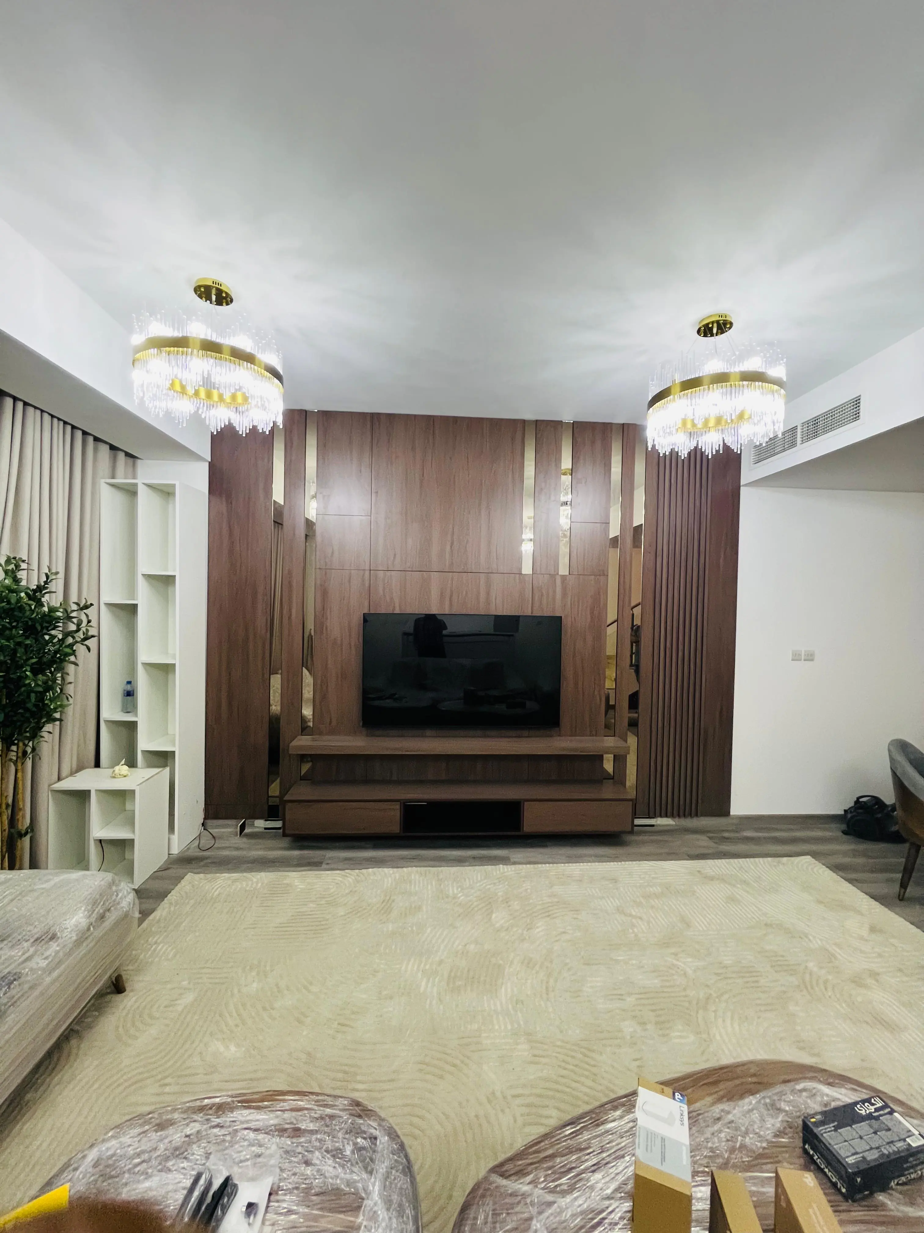 1037 2 (4) 1037 2 (4)