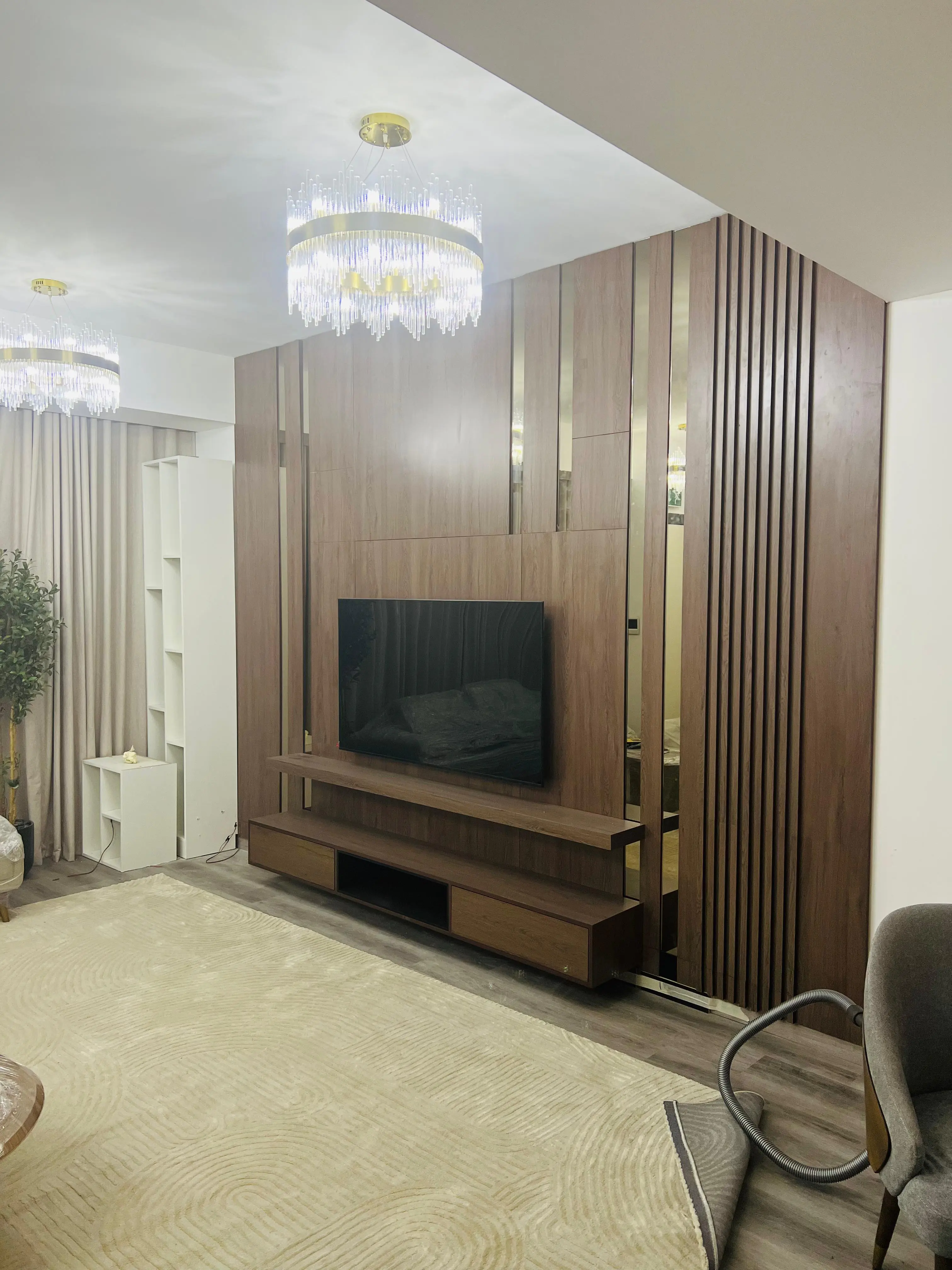 1037 2 (7) 1037 2 (7)