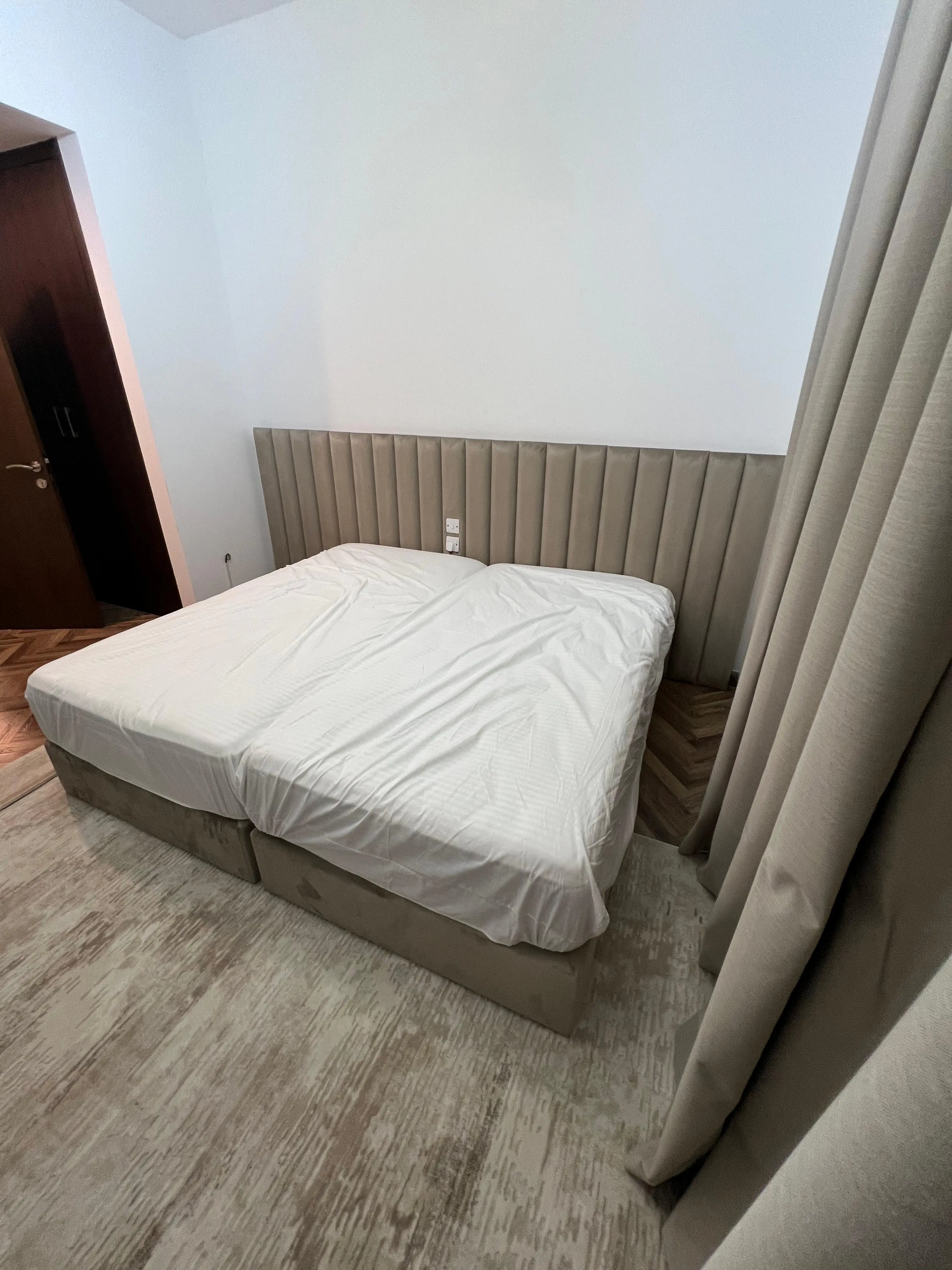 1038 1 (3) 1038 1 (3)