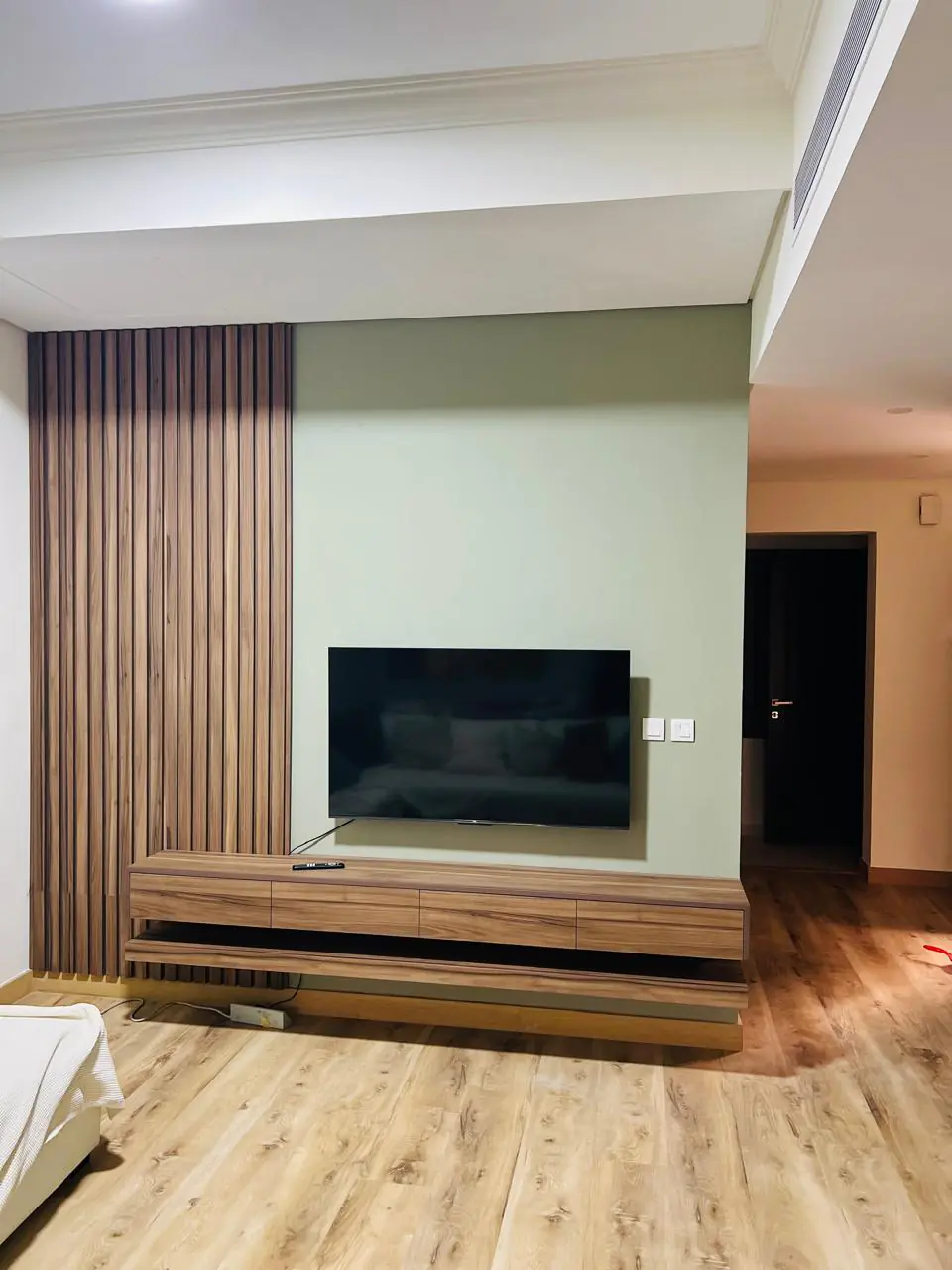 001045 1 (3) 001045 1 (3)