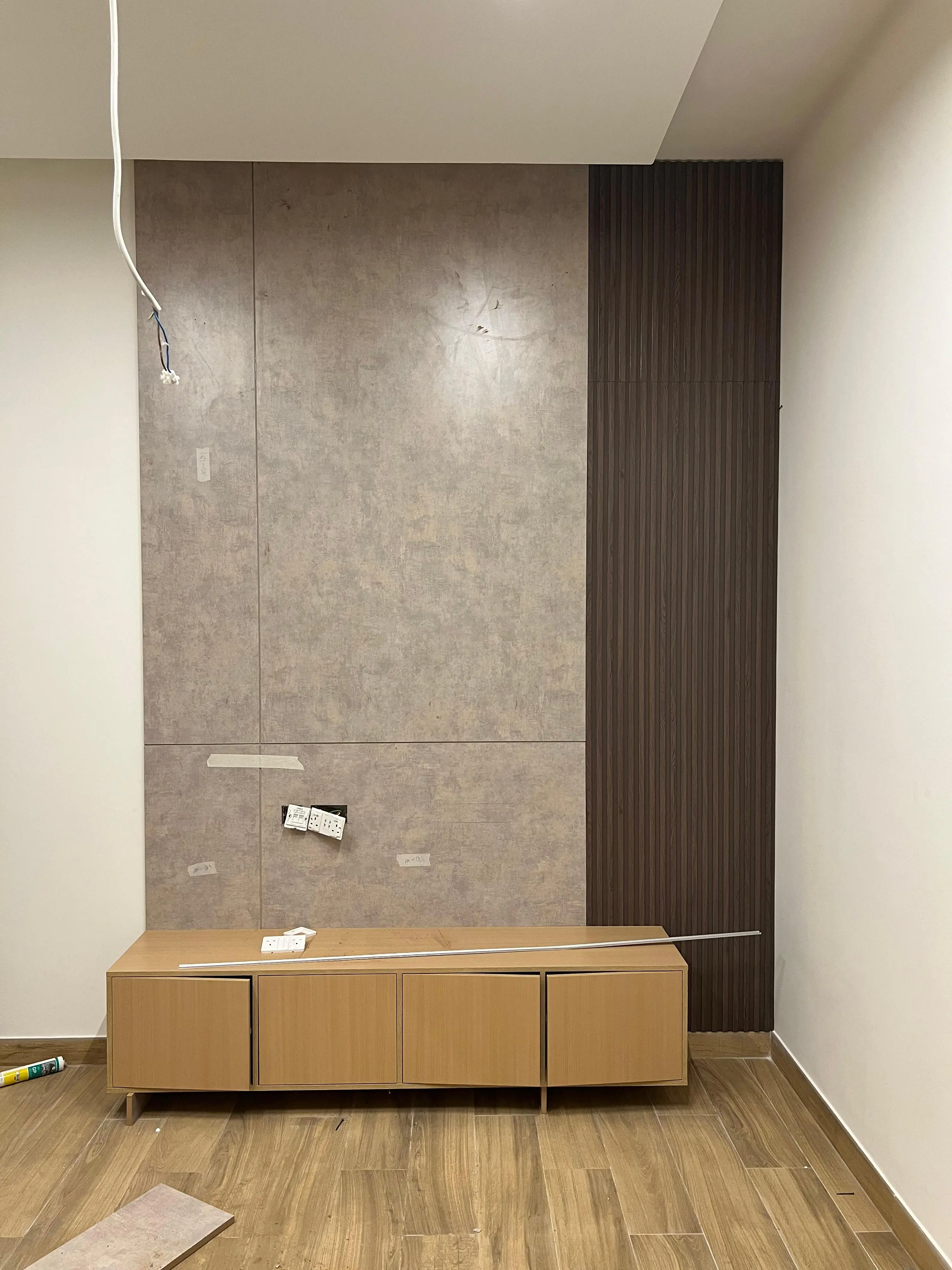 001047 1 (2) 001047 1 (2)