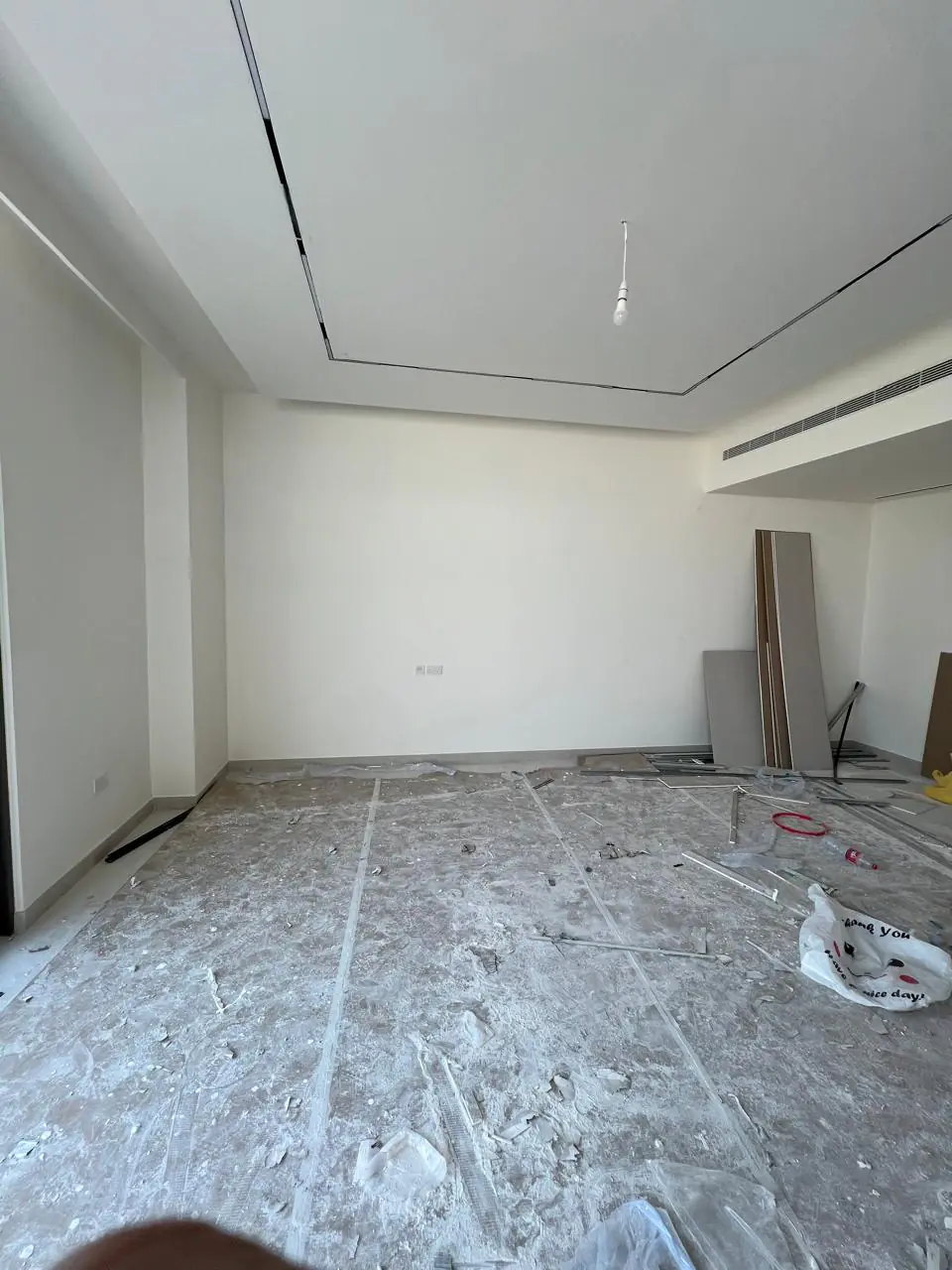 001047 (3) 001047 (3)