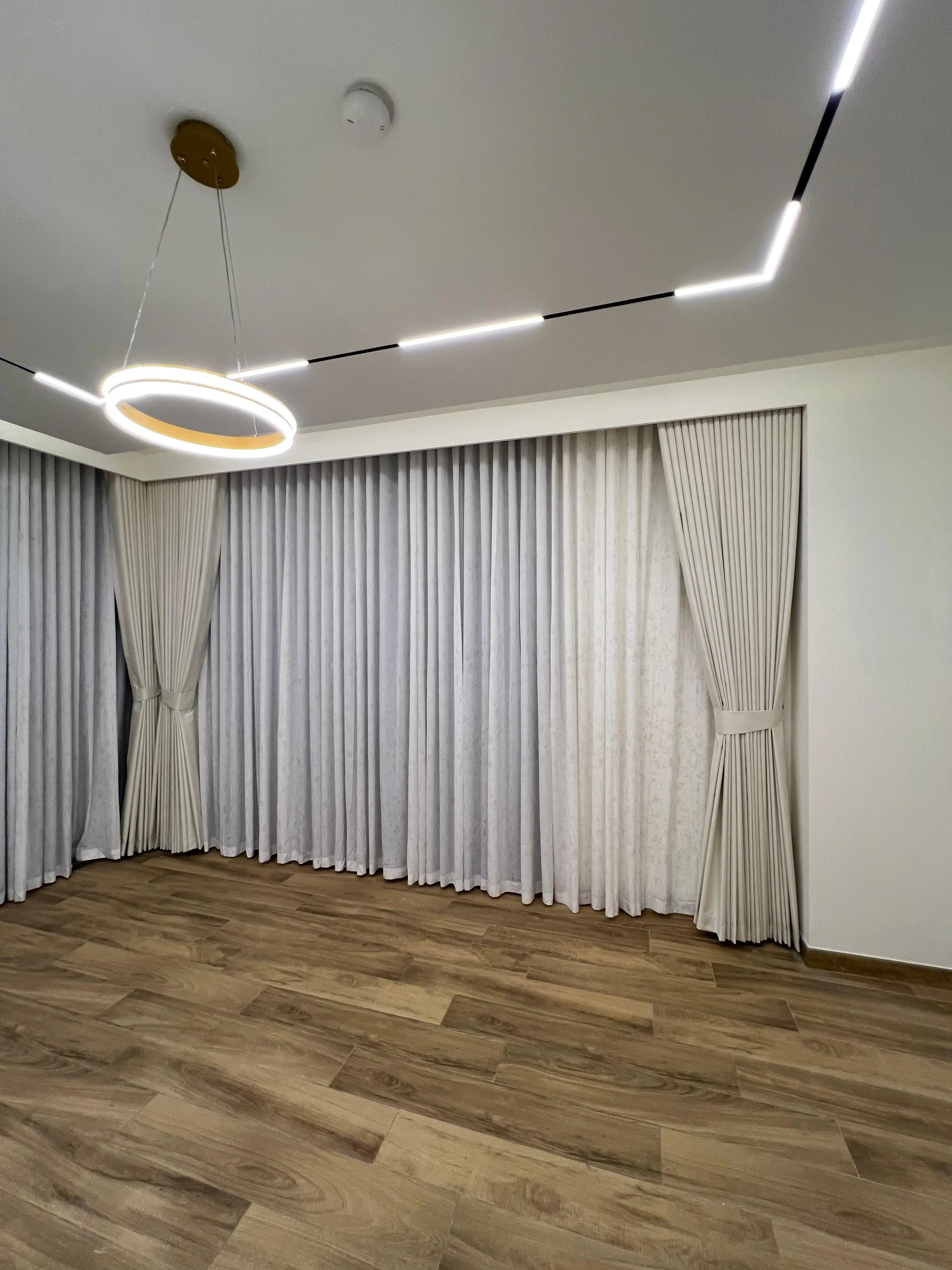 001051 2 (10) 001051 2 (10)