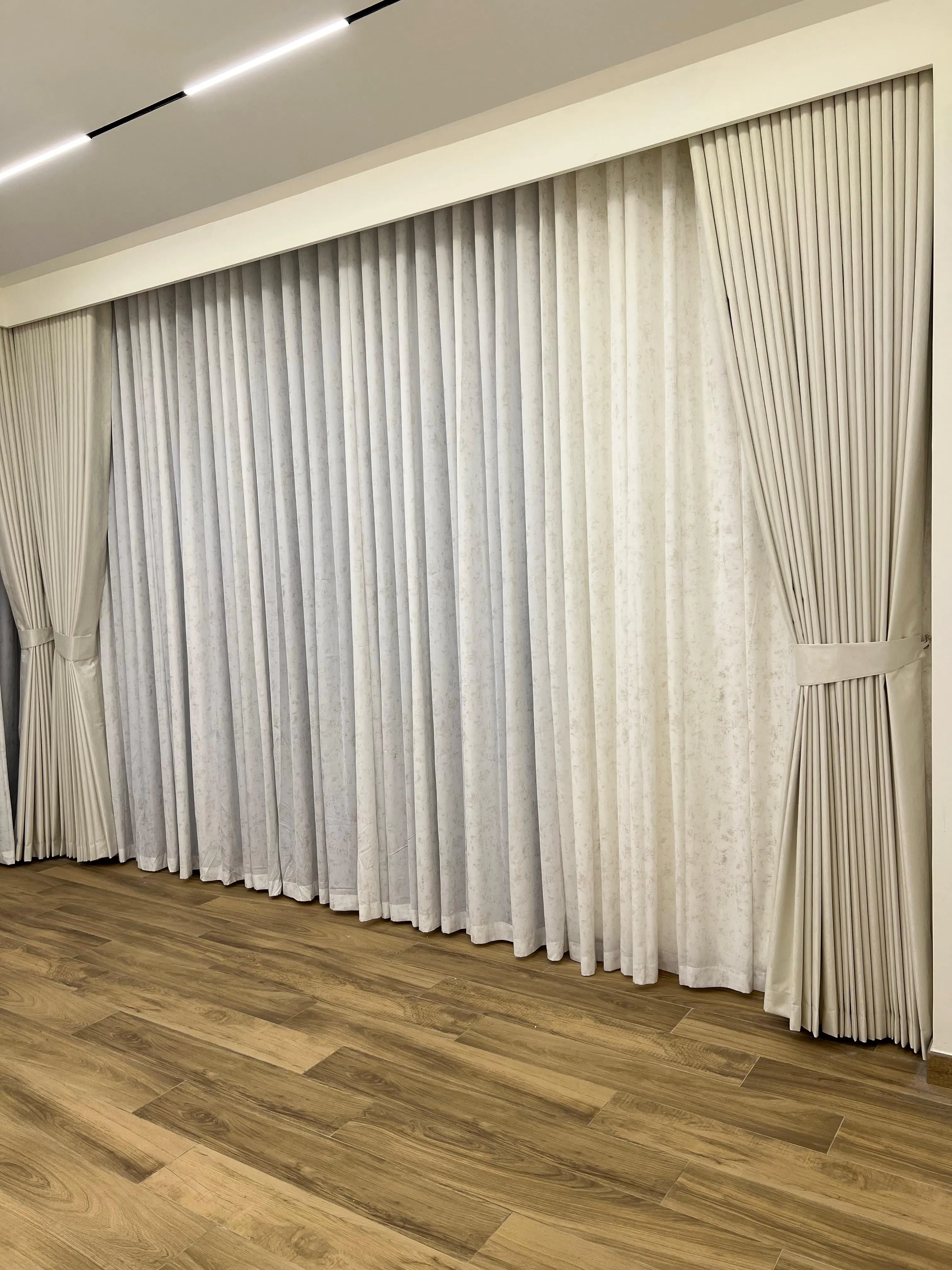 001051 2 (12) 001051 2 (12)