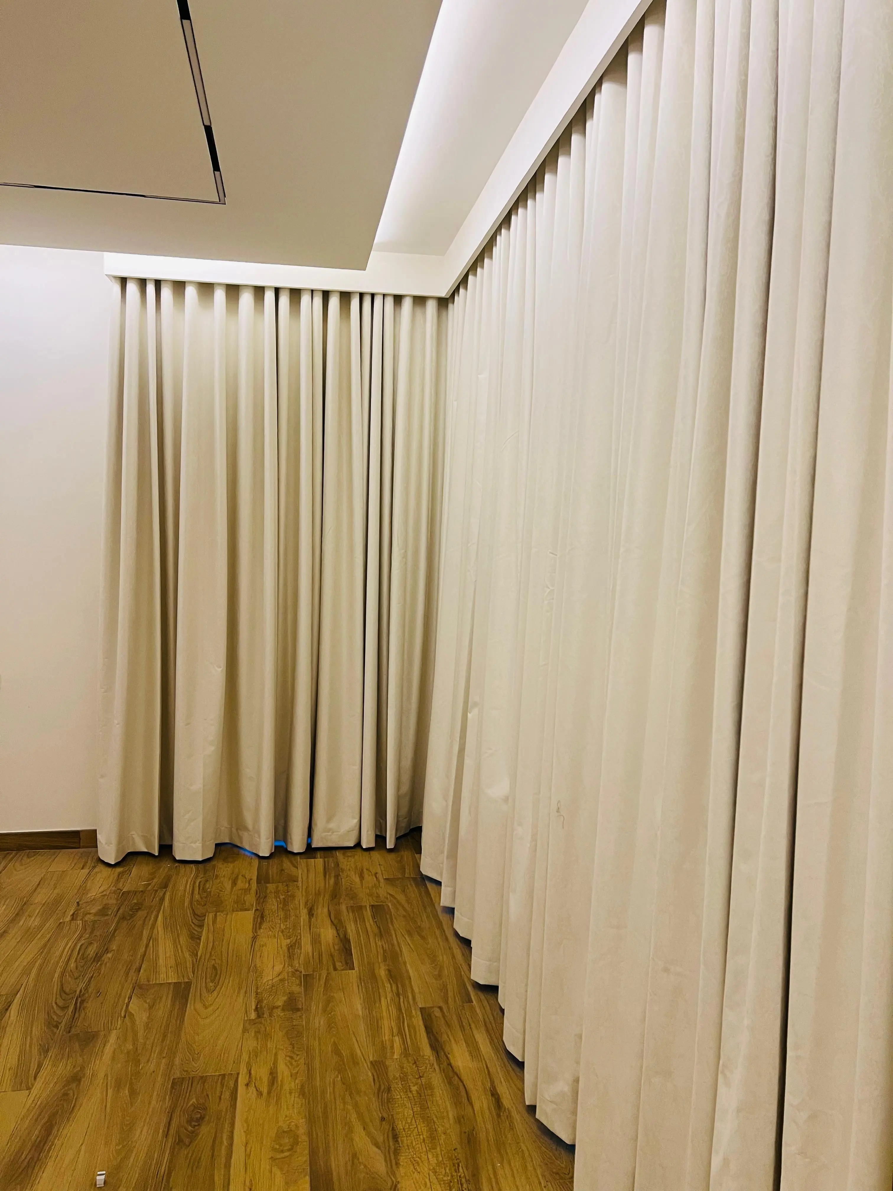 001051 2 (3) 001051 2 (3)