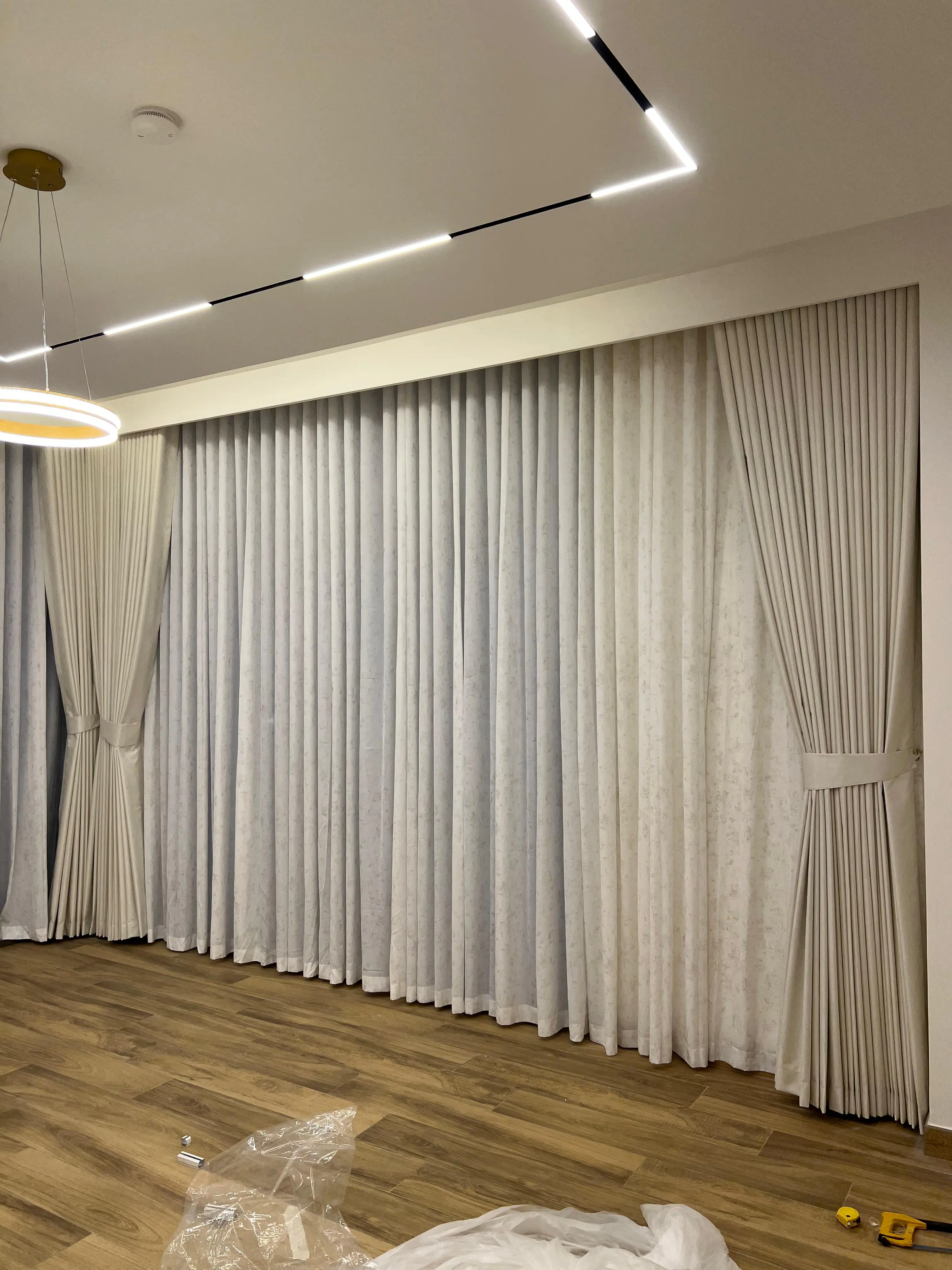 001051 2 (9) Best Curtains for Privacy & Style: How to Choose the Perfect Drapes