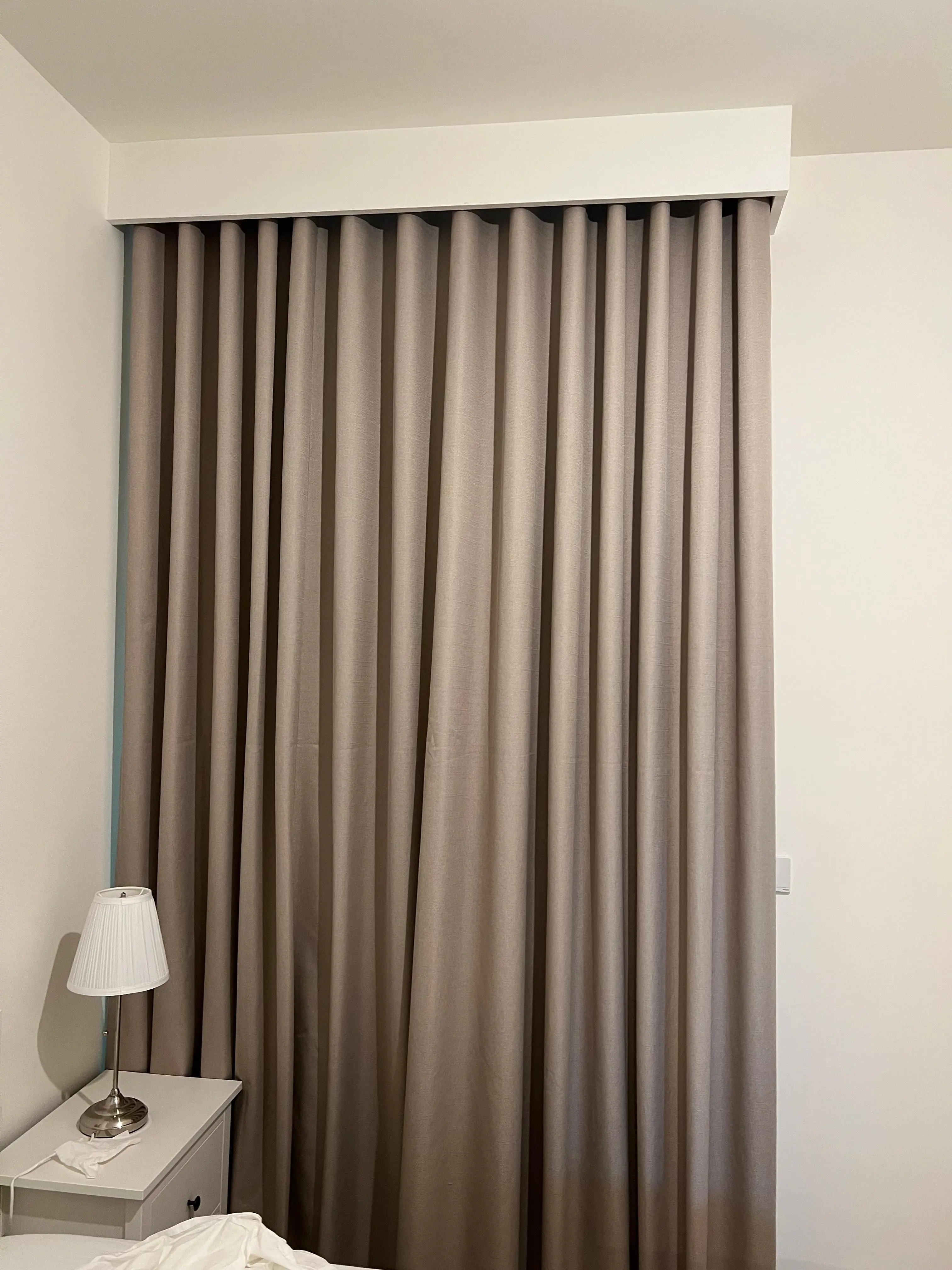 001052 2 (5) 001052 2 (5)