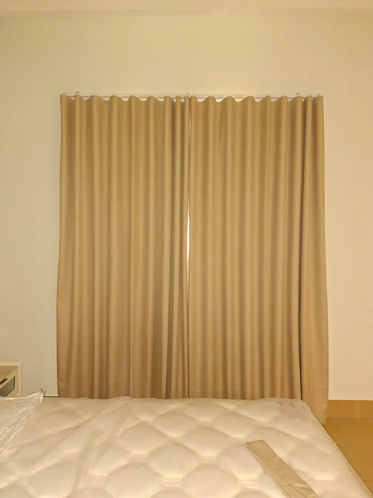 001053 (5) 001053 (5)