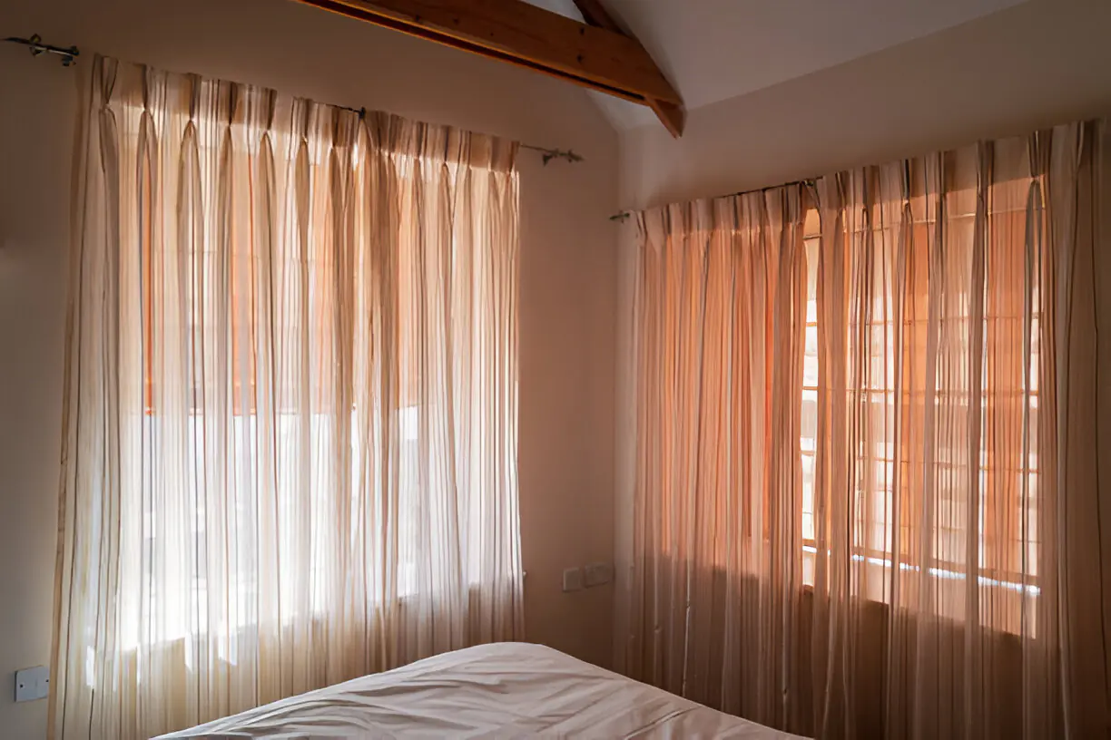 Instylea for custom curtains and blinds