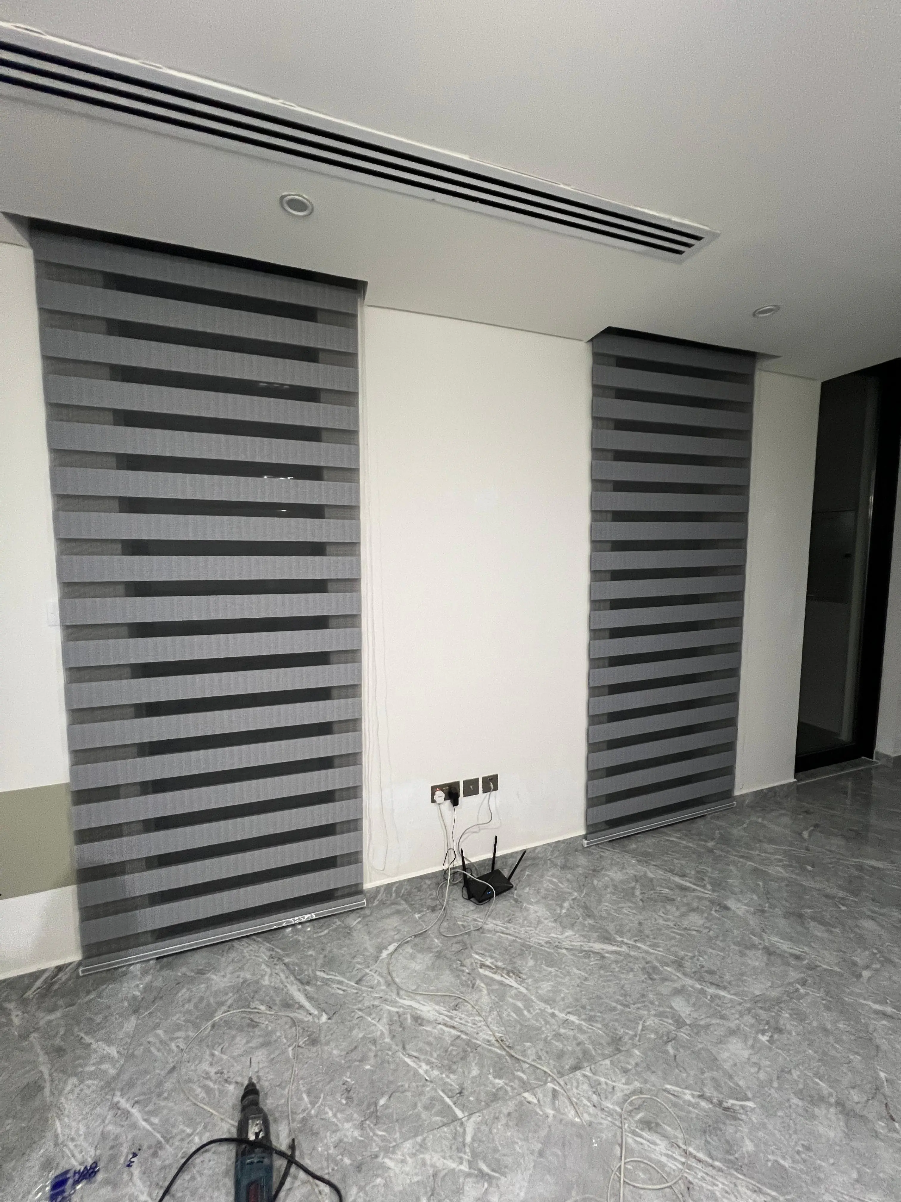 001058 (1) 001058 (1)