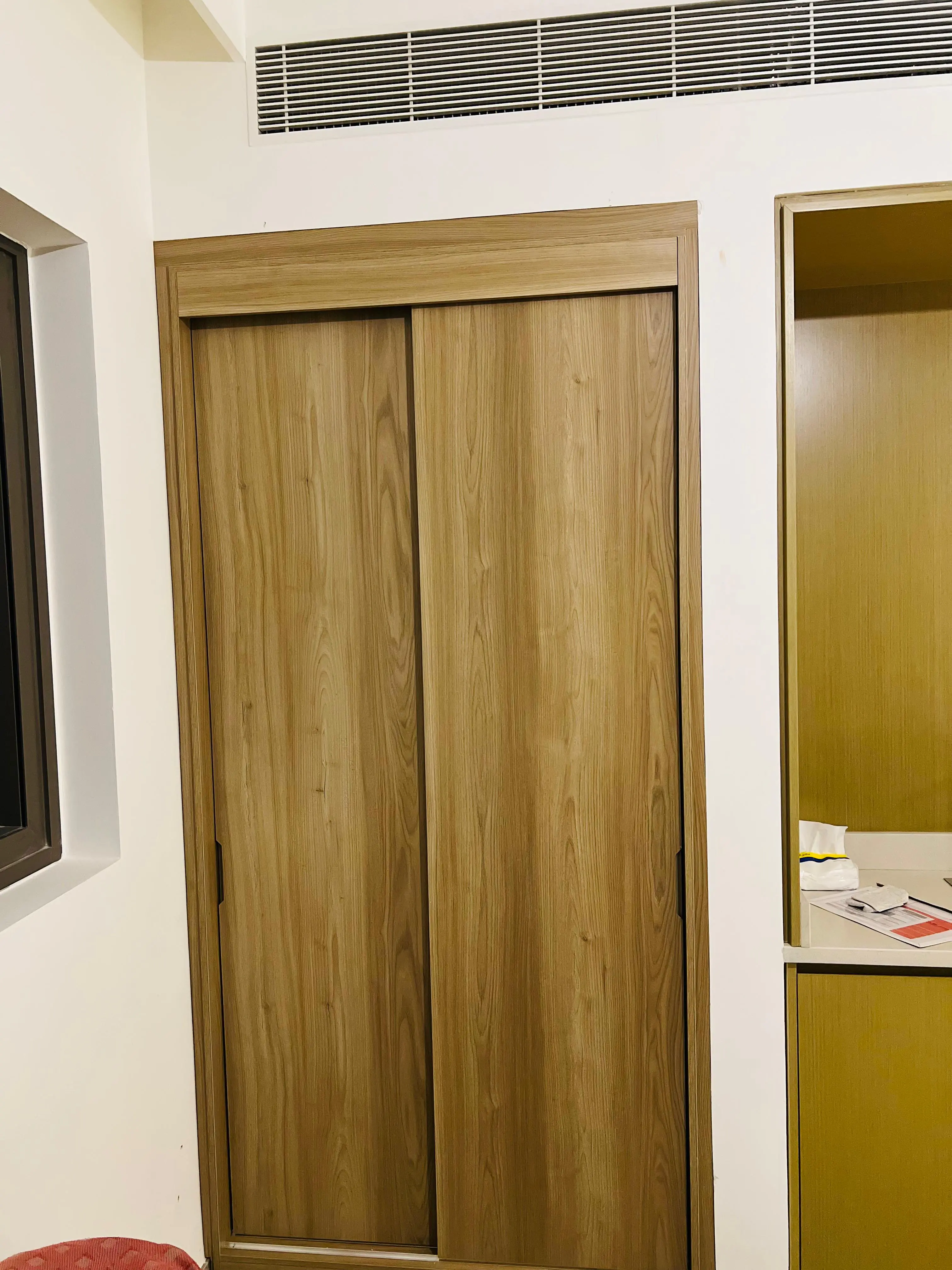 001059 (5) 001059 (5)