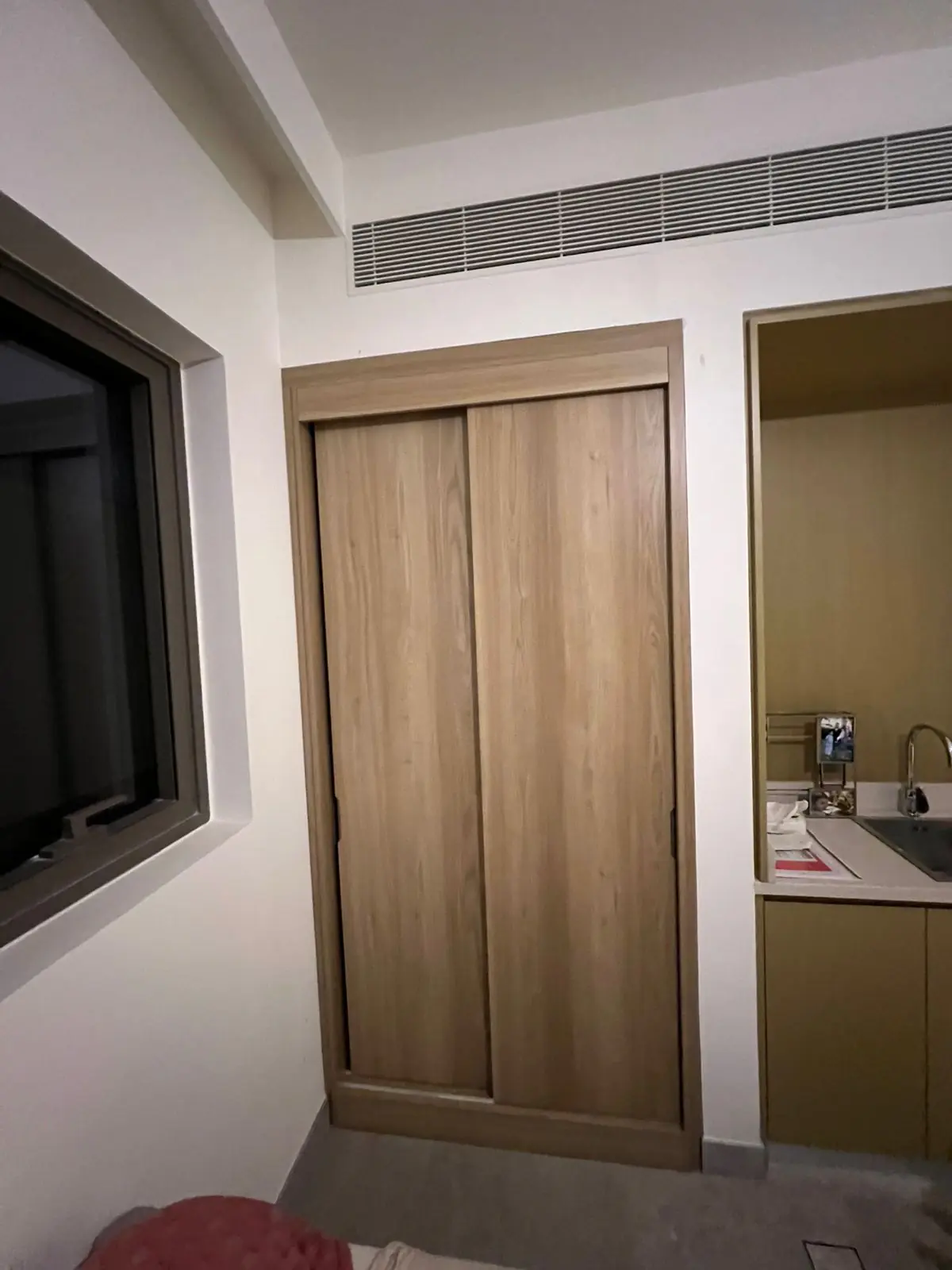 001059 U 1 (13) 001059 U 1 (13)