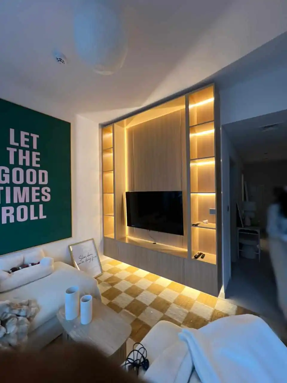 001060 (10) 001060 (10)