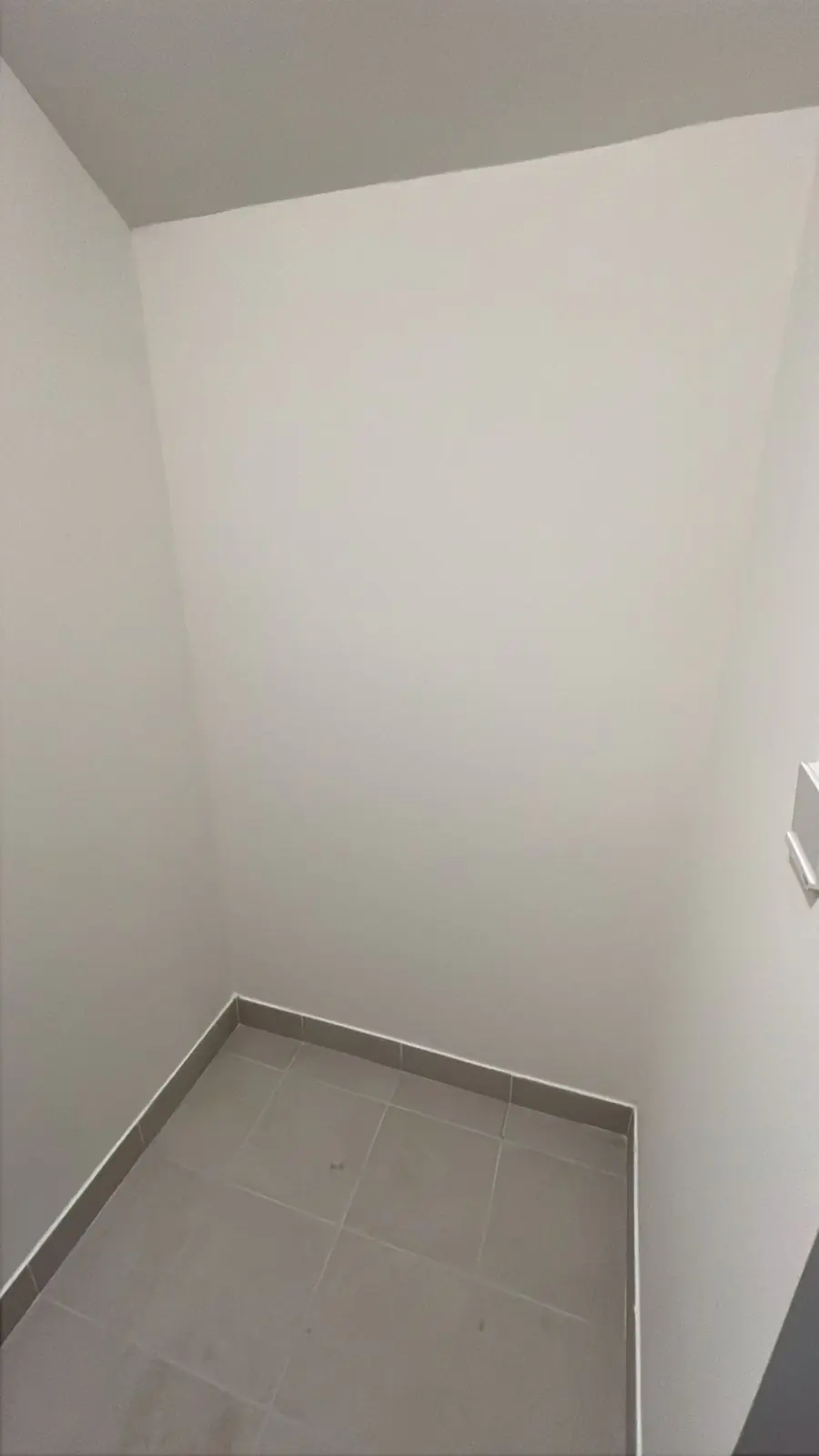 001061 (3) 001061 (3)