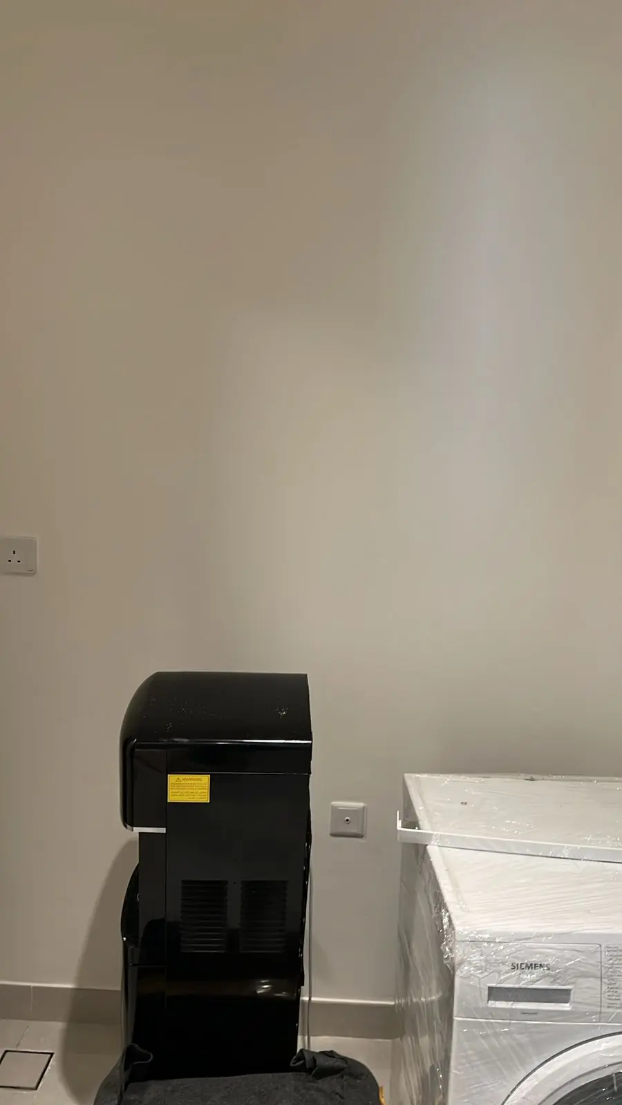 001061 (4) 001061 (4)