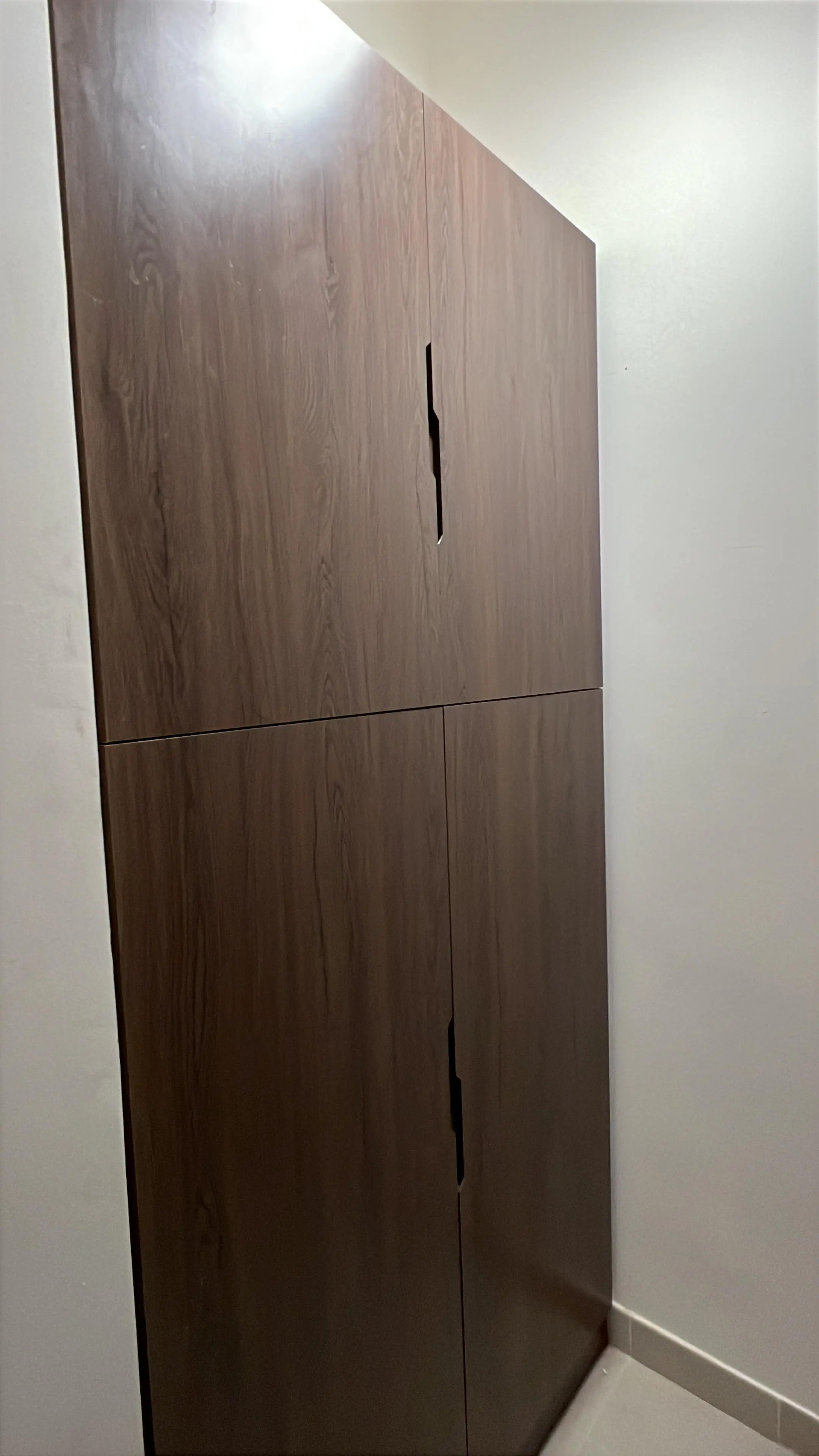 001061 (7) 001061 (7)