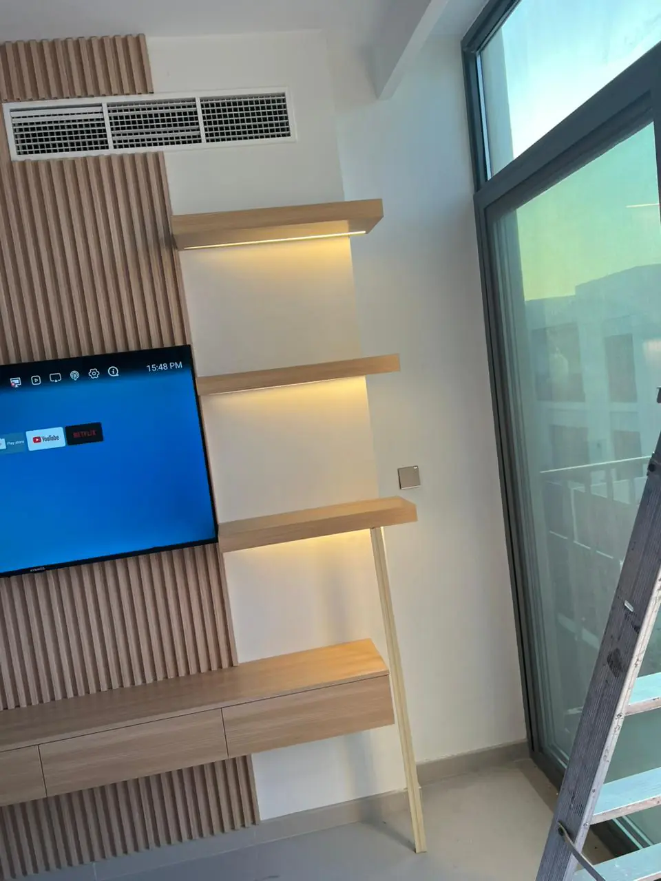 001062 (13) 001062 (13)