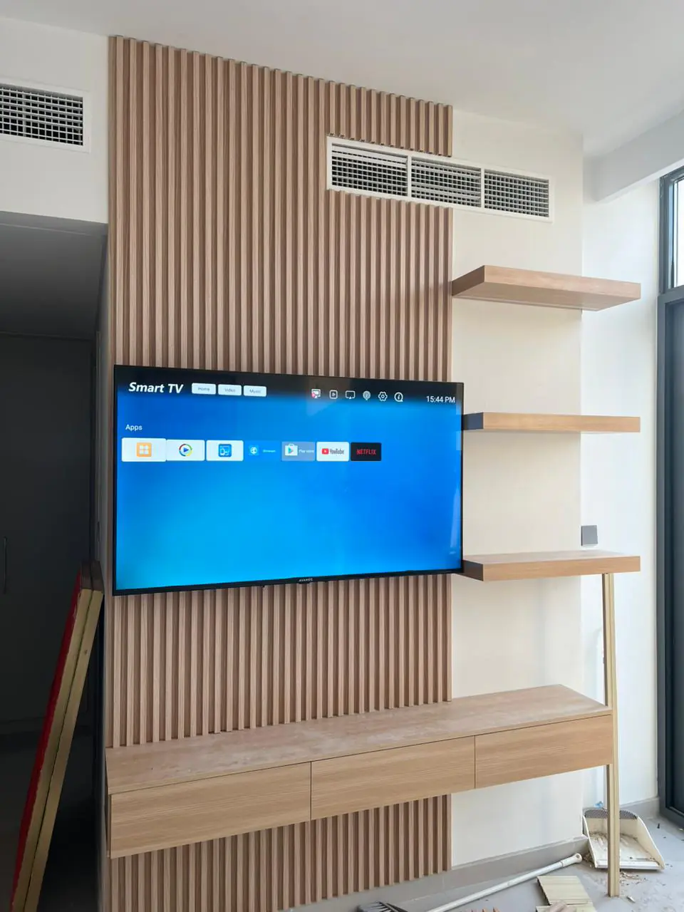 001062 (14) 001062 (14)