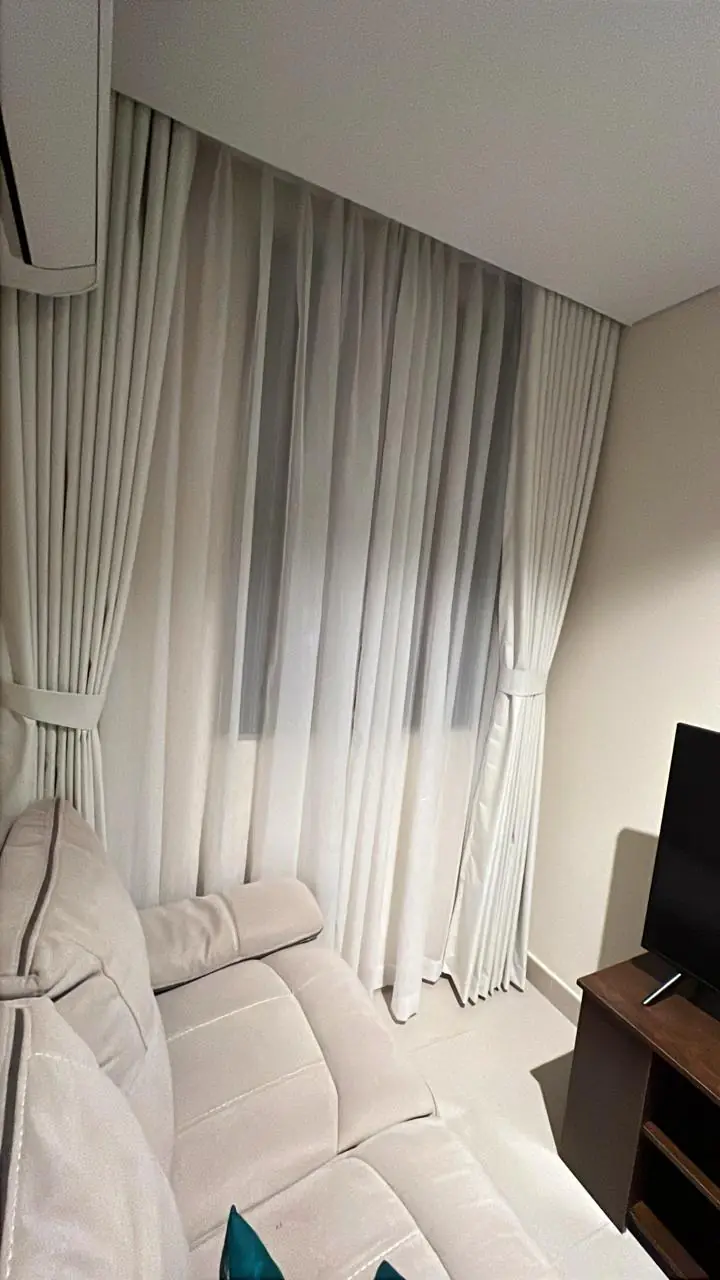 001065 (17) 001065 (17)