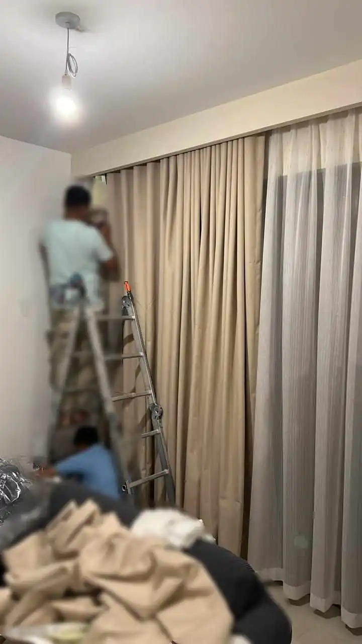 001065 (19) 1 001065 (19) 1