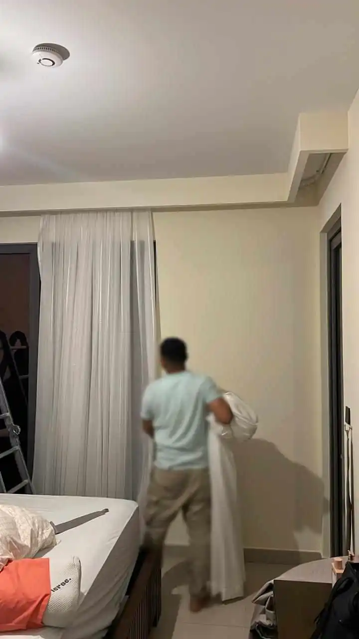 001065 (23) 1 001065 (23) 1