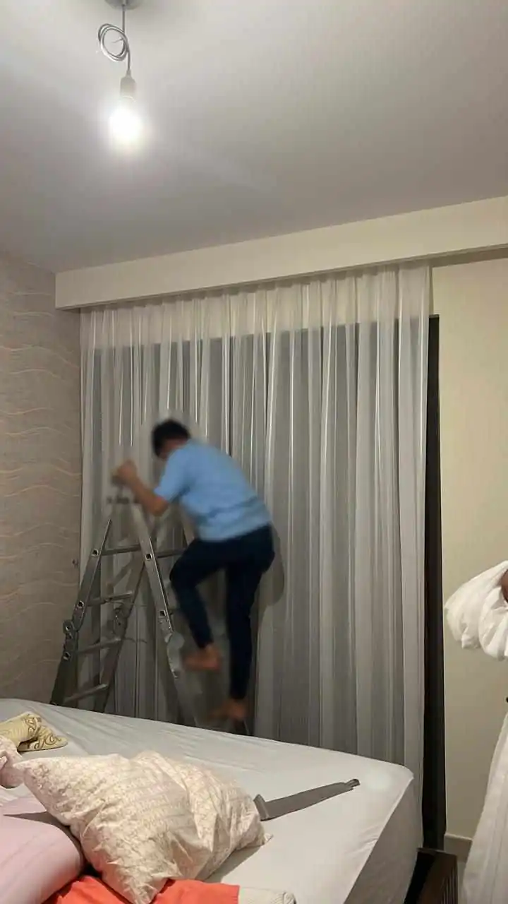 001065 (24) 1 001065 (24) 1