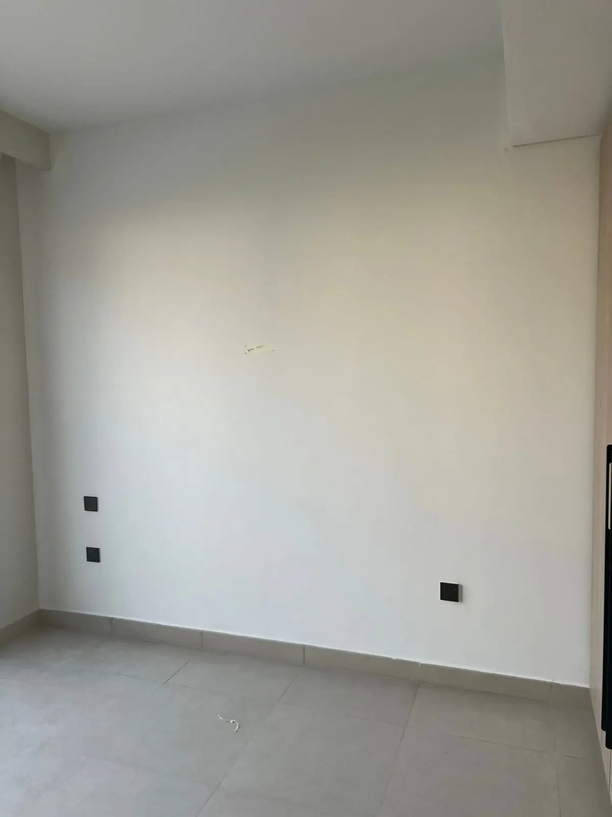 001066 (16) 001066 (16)