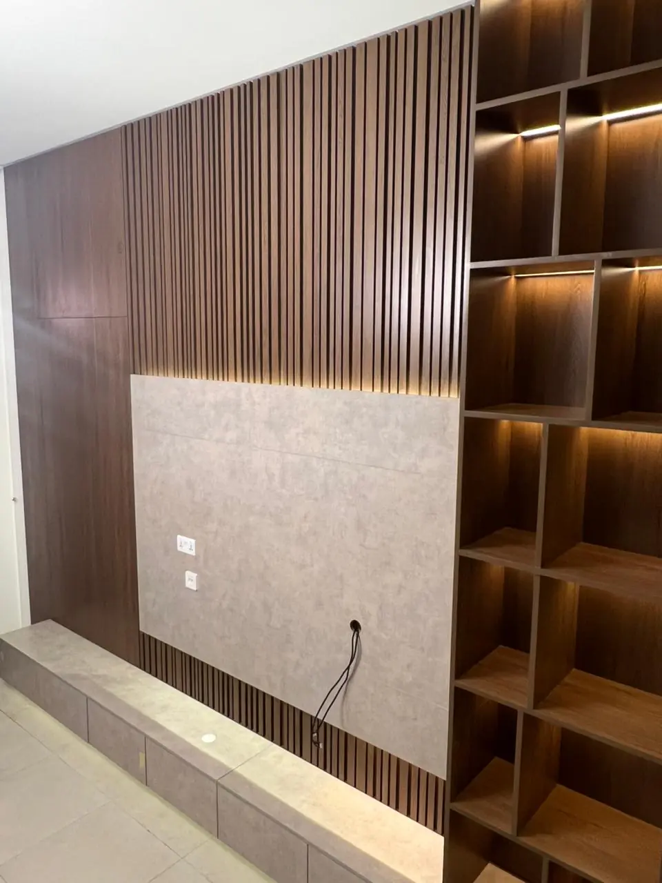 001069 33 (3) 001069 33 (3)