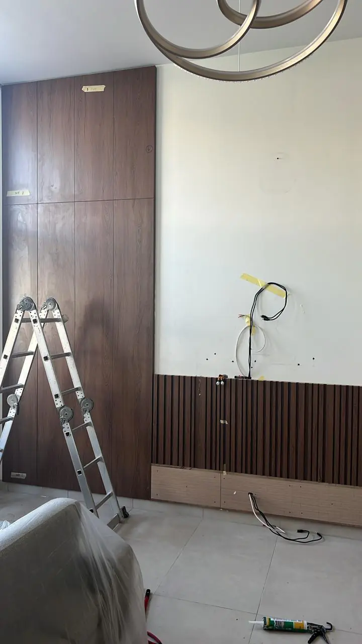 001069 (4) 001069 (4)