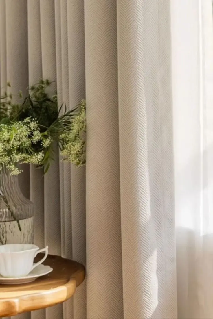 Linen Curtains in Dubai Linen Curtains in Dubai: Everyday Costs and Sizing Tips