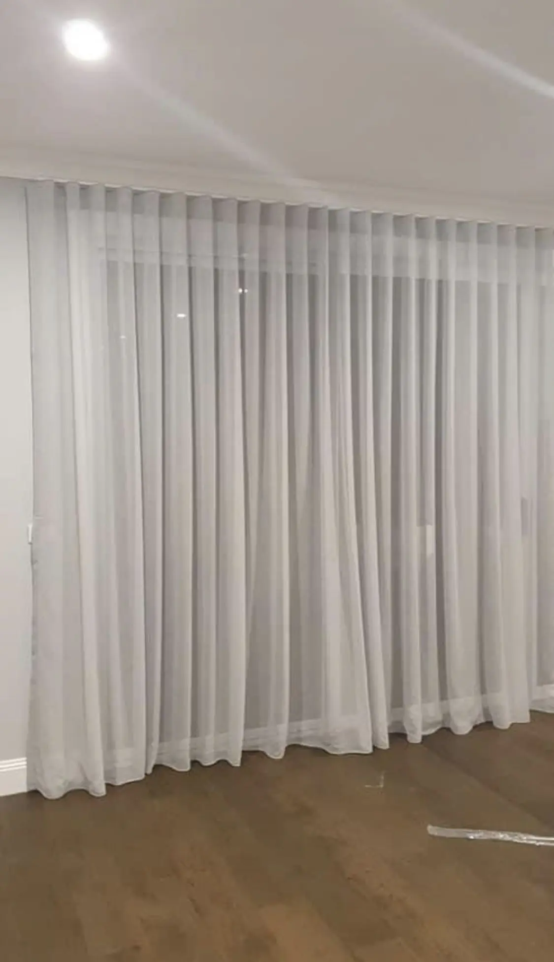 Custom-Made Sheer Curtains in Dubai