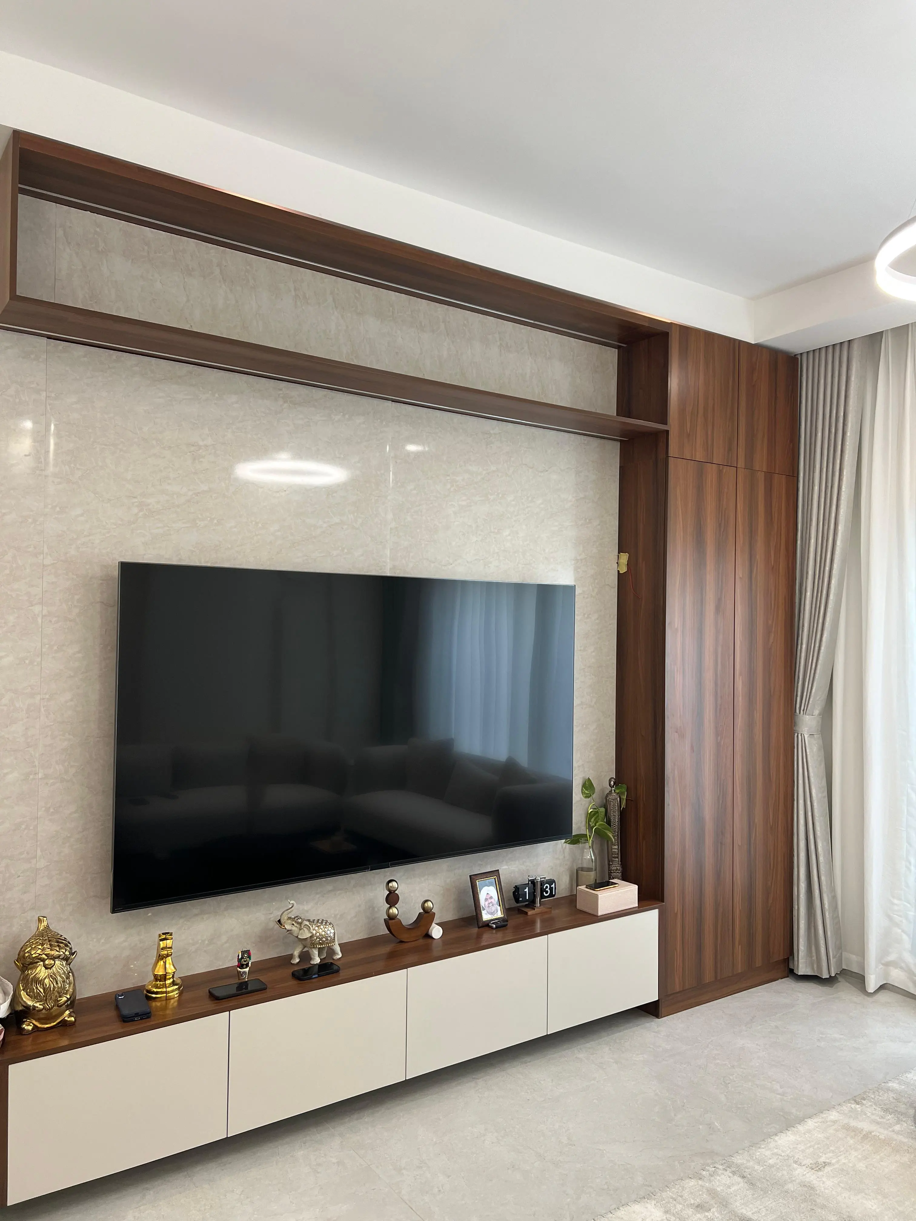 001071 11 (2) 001071 11 (2)