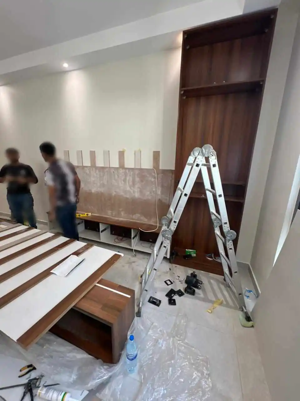 001071 (5) 001071 (5)