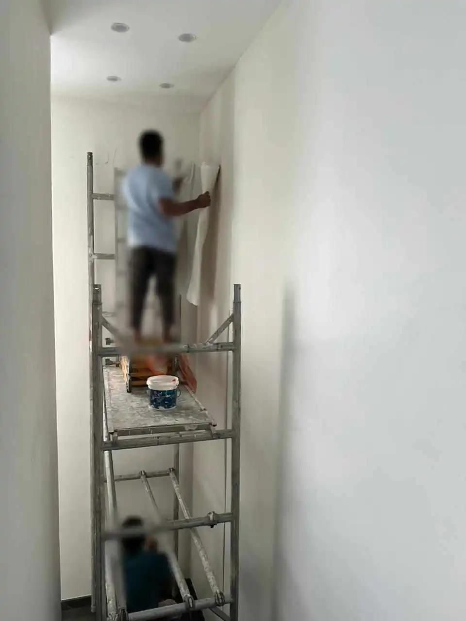 001074 (14) 001074 (14)