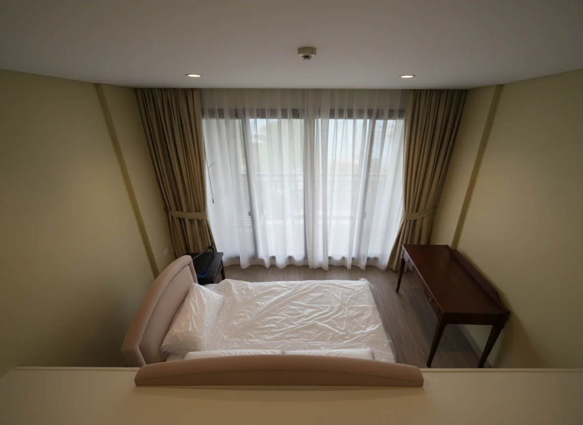 001076 (4) 001076 (4)