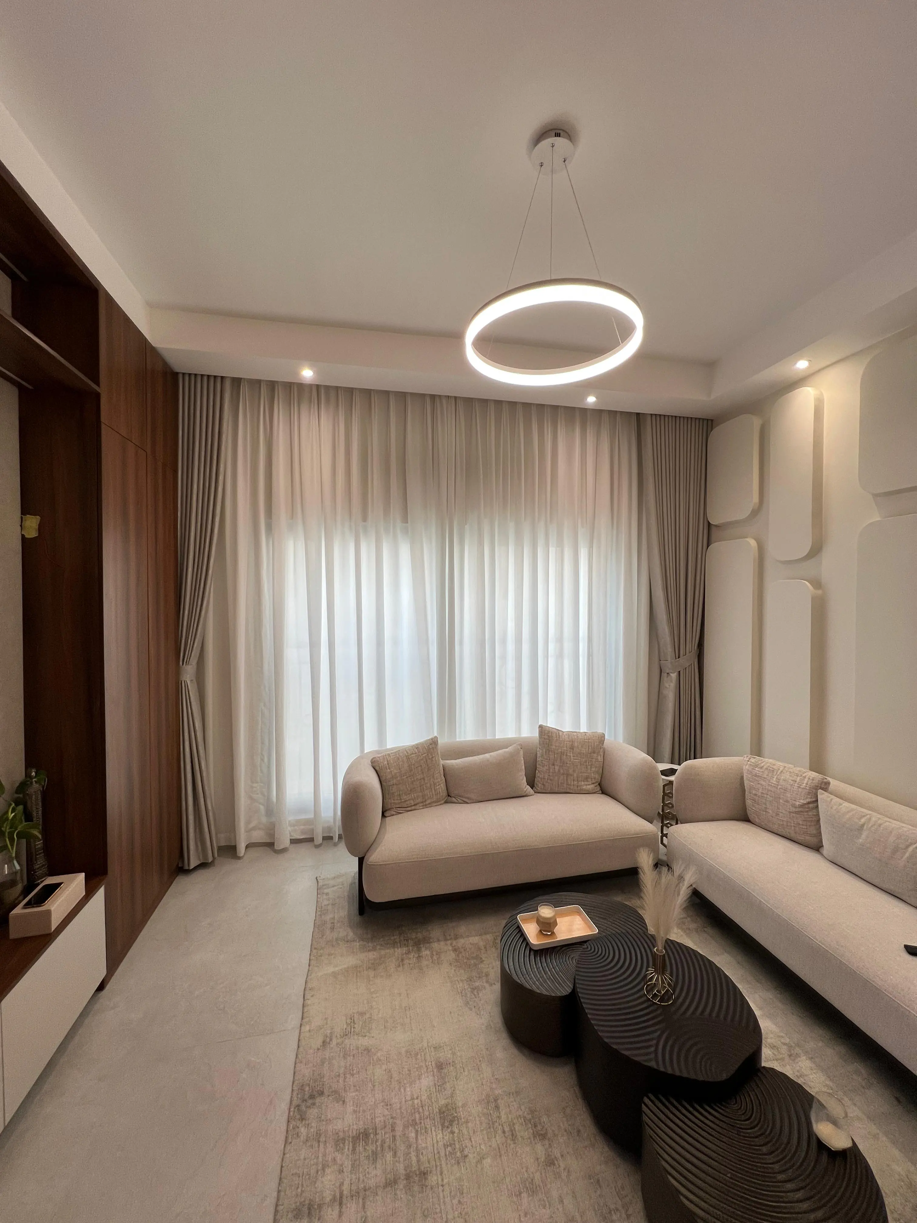 001079 (1) 001079 (1)