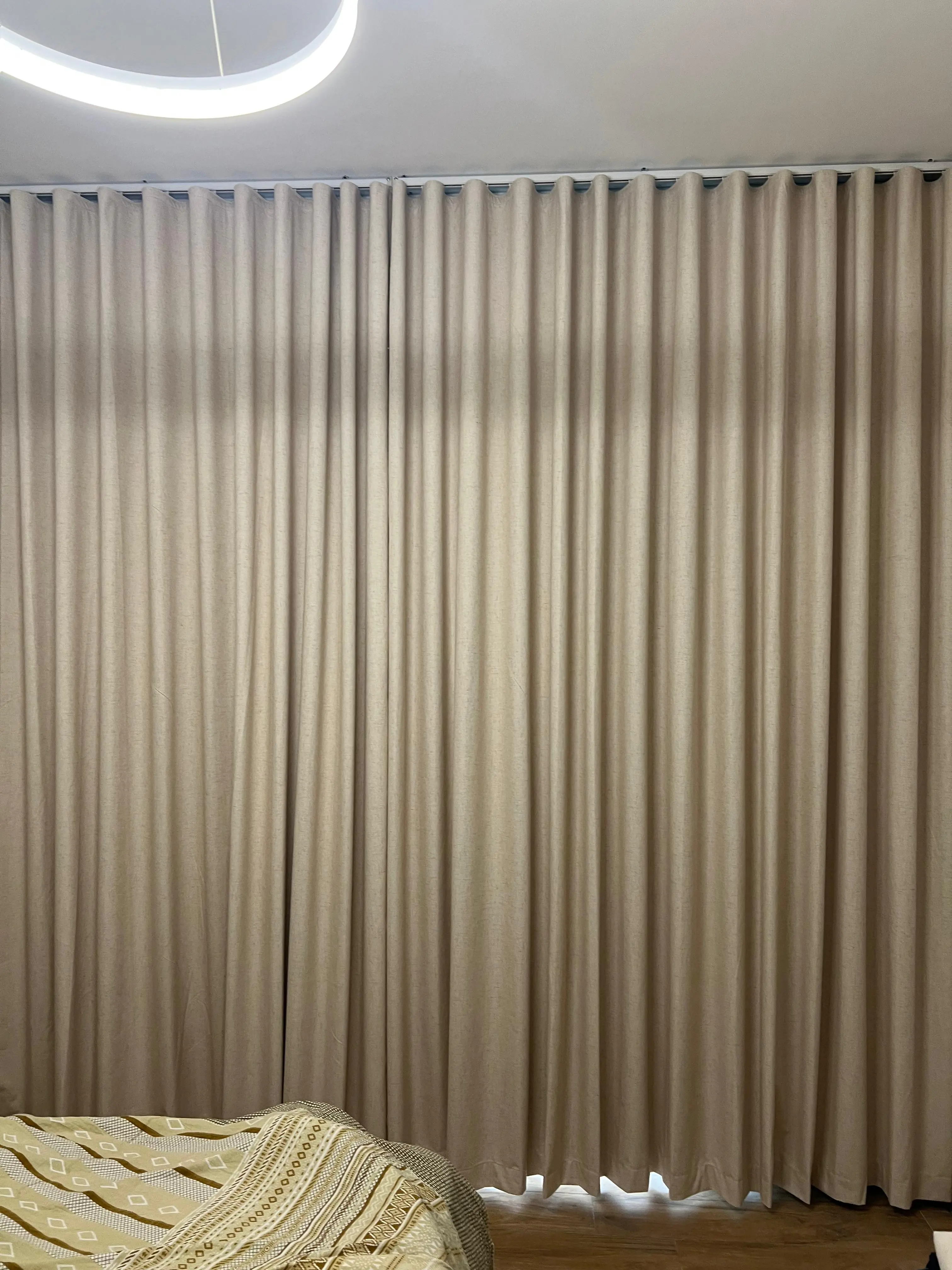 001079 (17) 001079 (17)