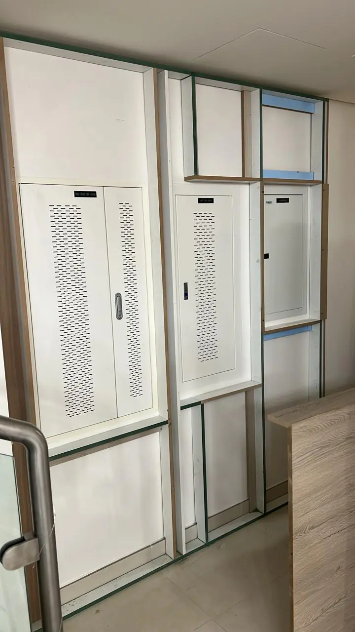 001080 (2) 001080 (2)