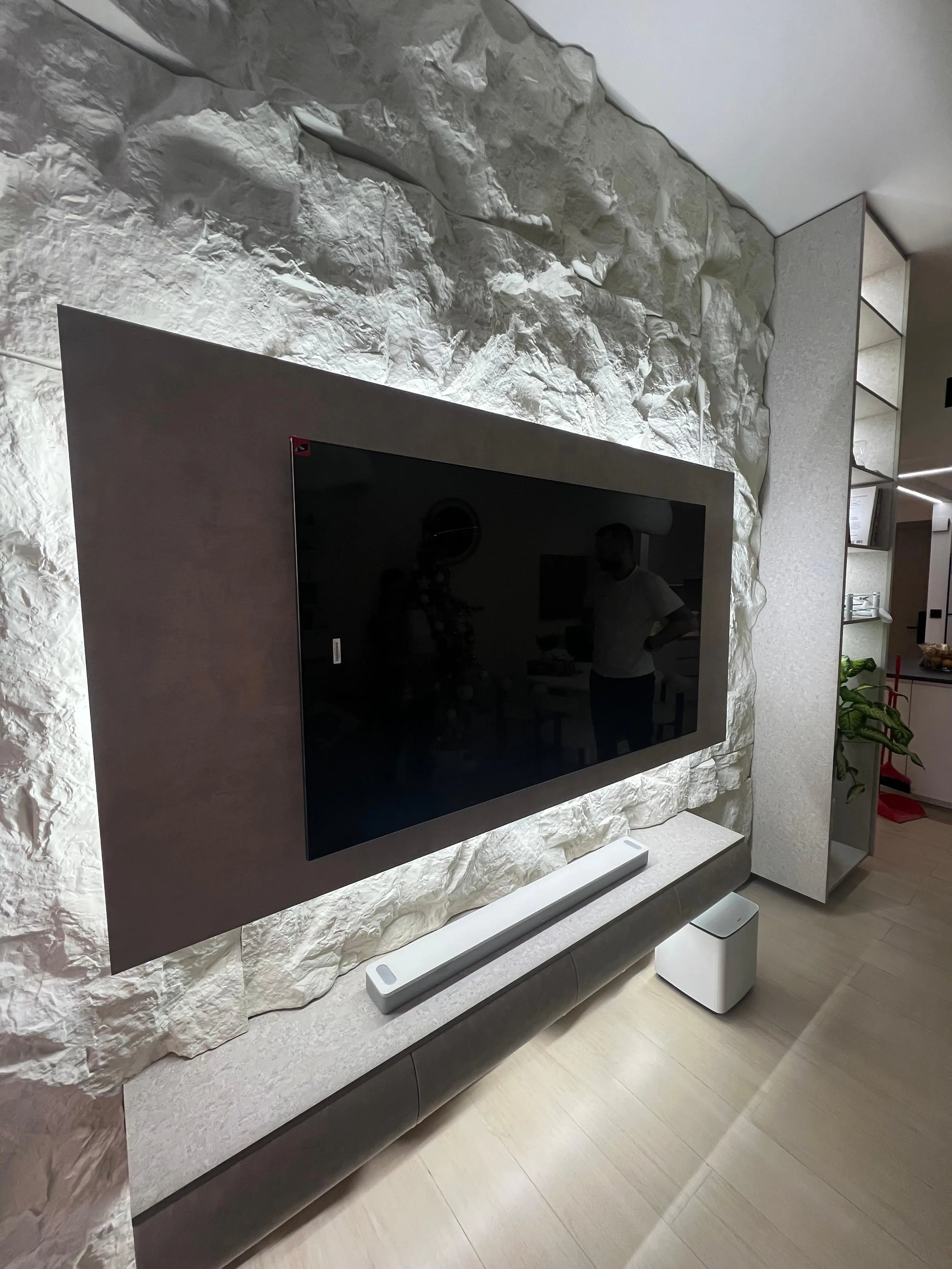 001081 (4) 001081 (4)